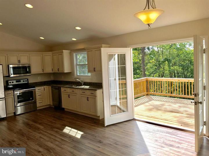 SHEN FARMS MT VIEW - Residential