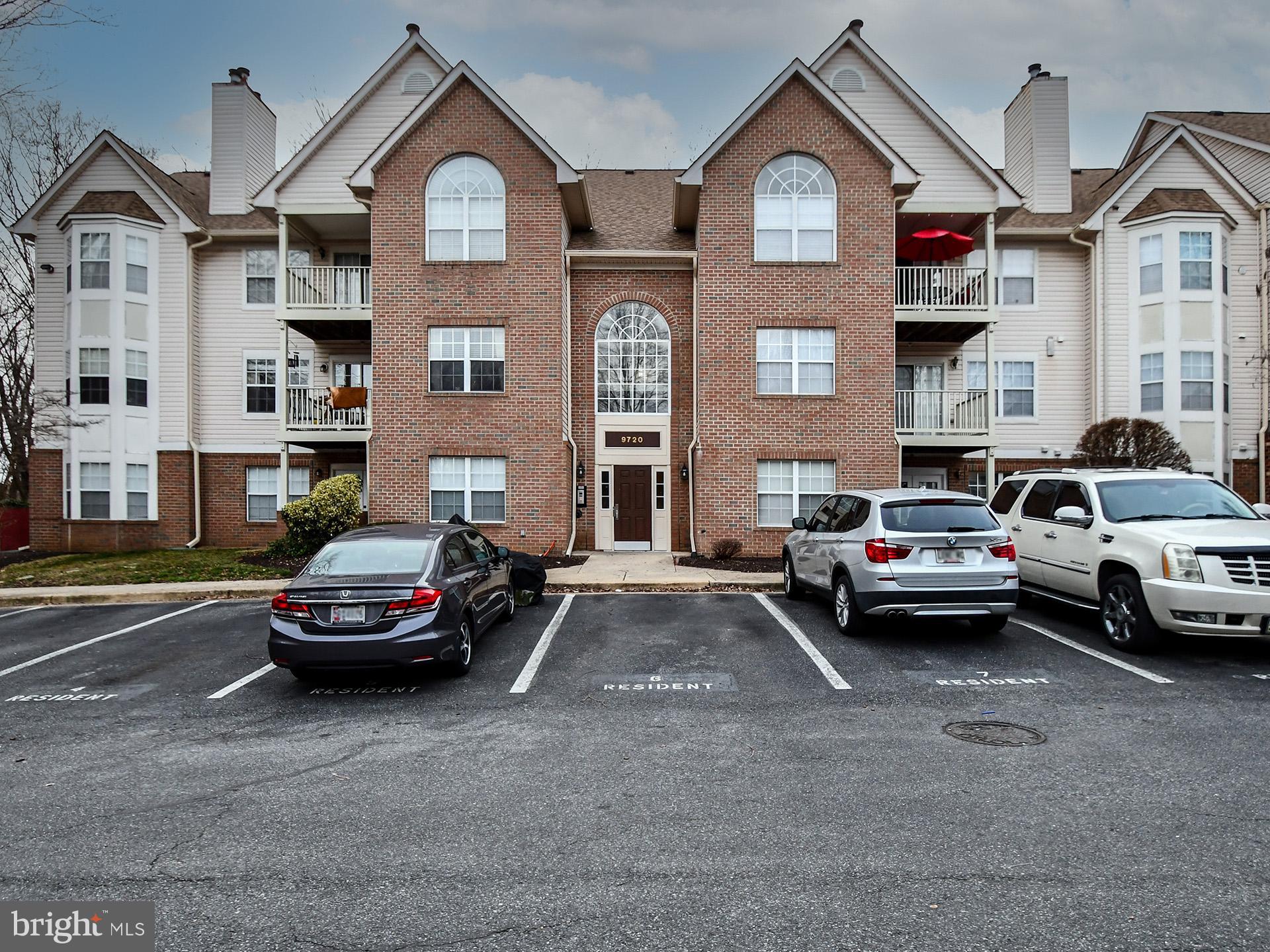 LAKE POINTE AT TOWN CENTER - Residential