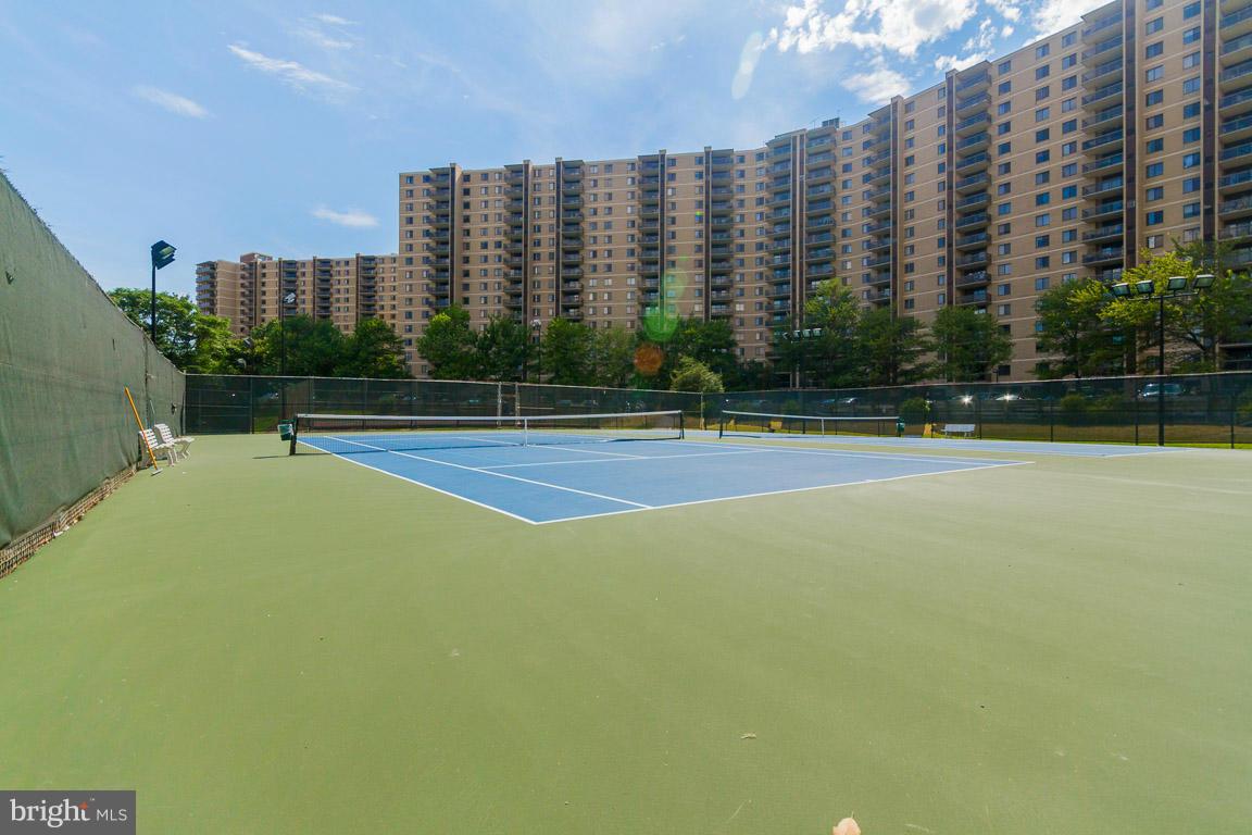 WATERGATE AT LANDMARK - Residential