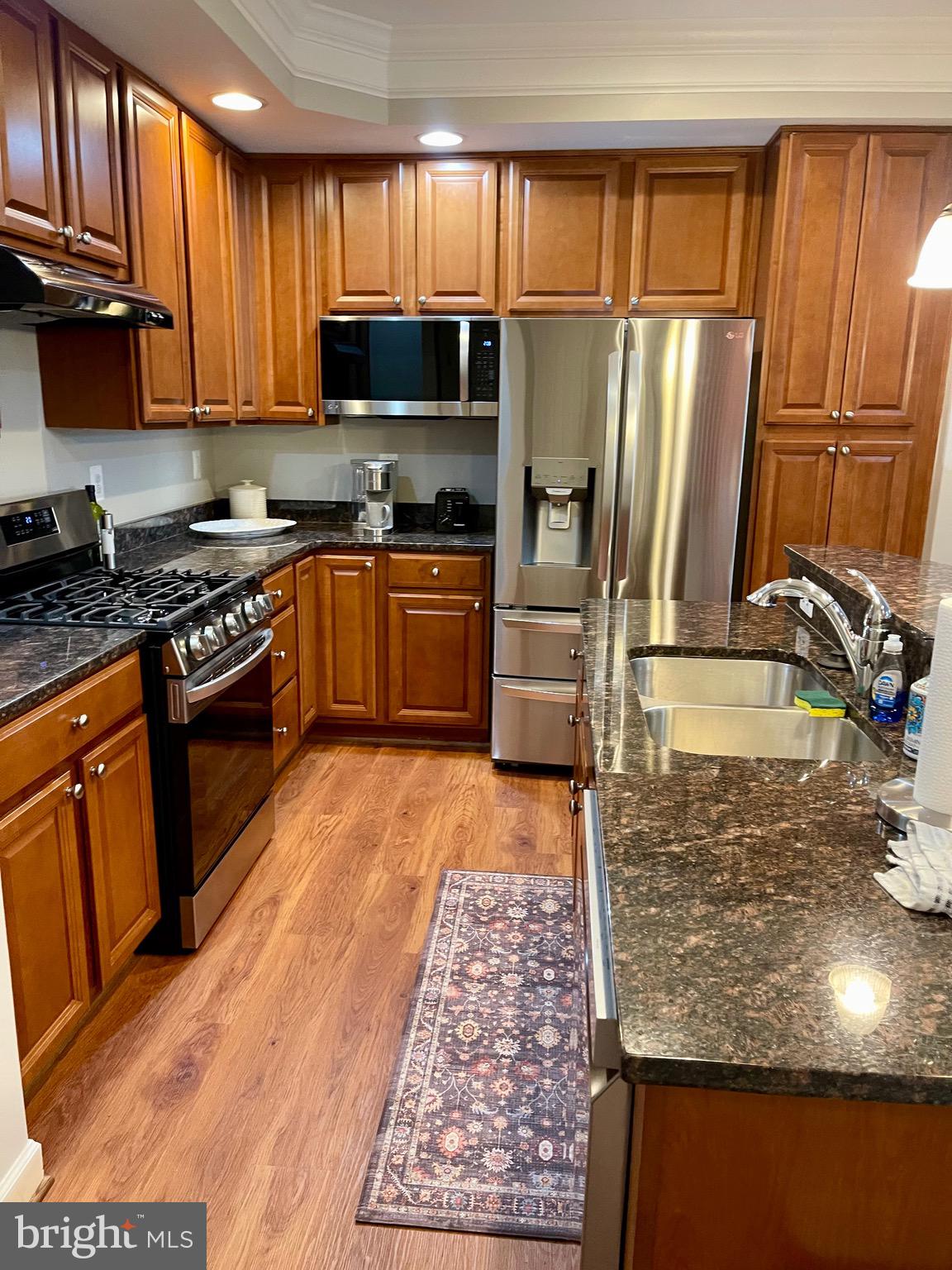 PARKLANDS AT WATKINS MILL - Residential