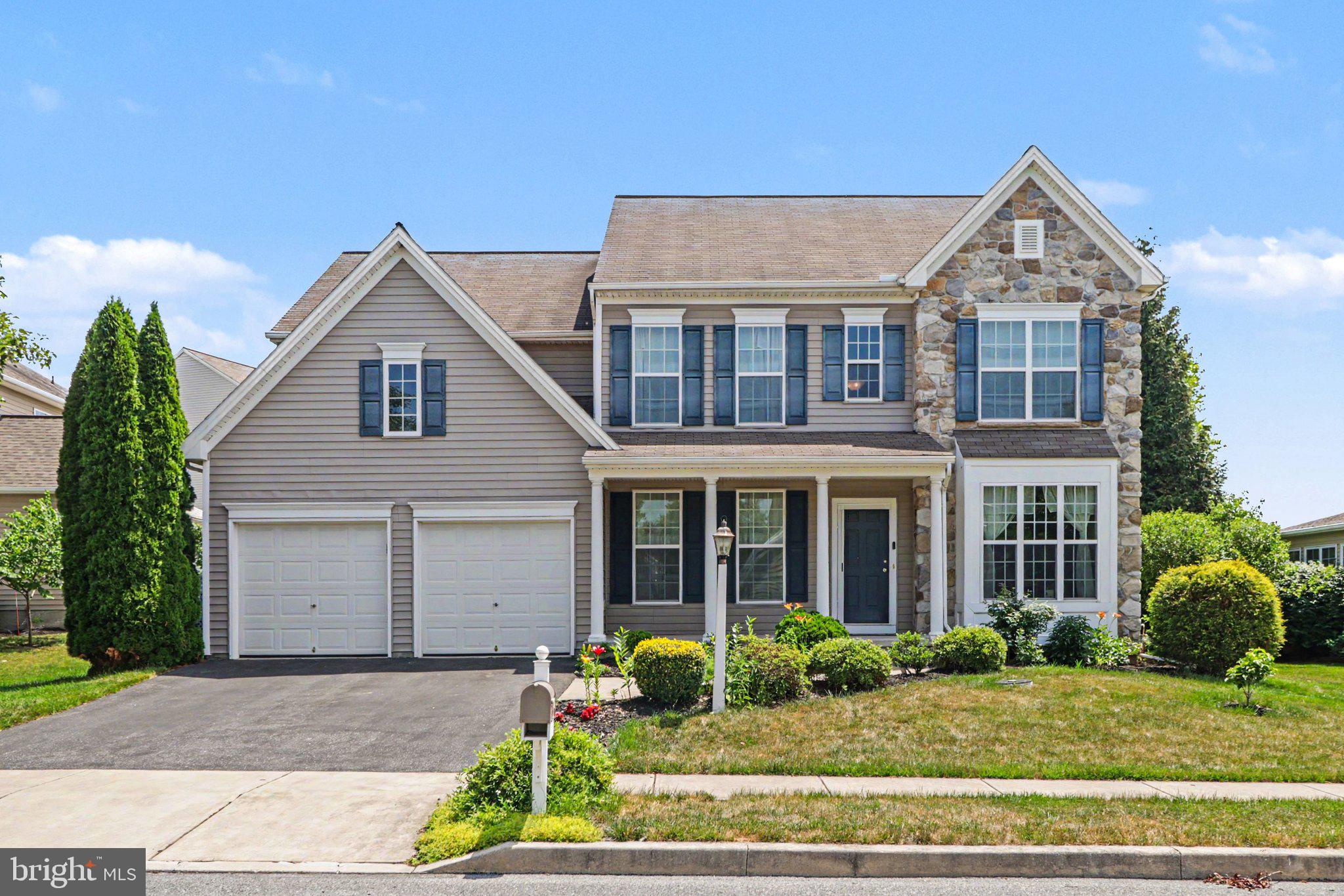 SOUTHPOINT MEADOWS - Residential