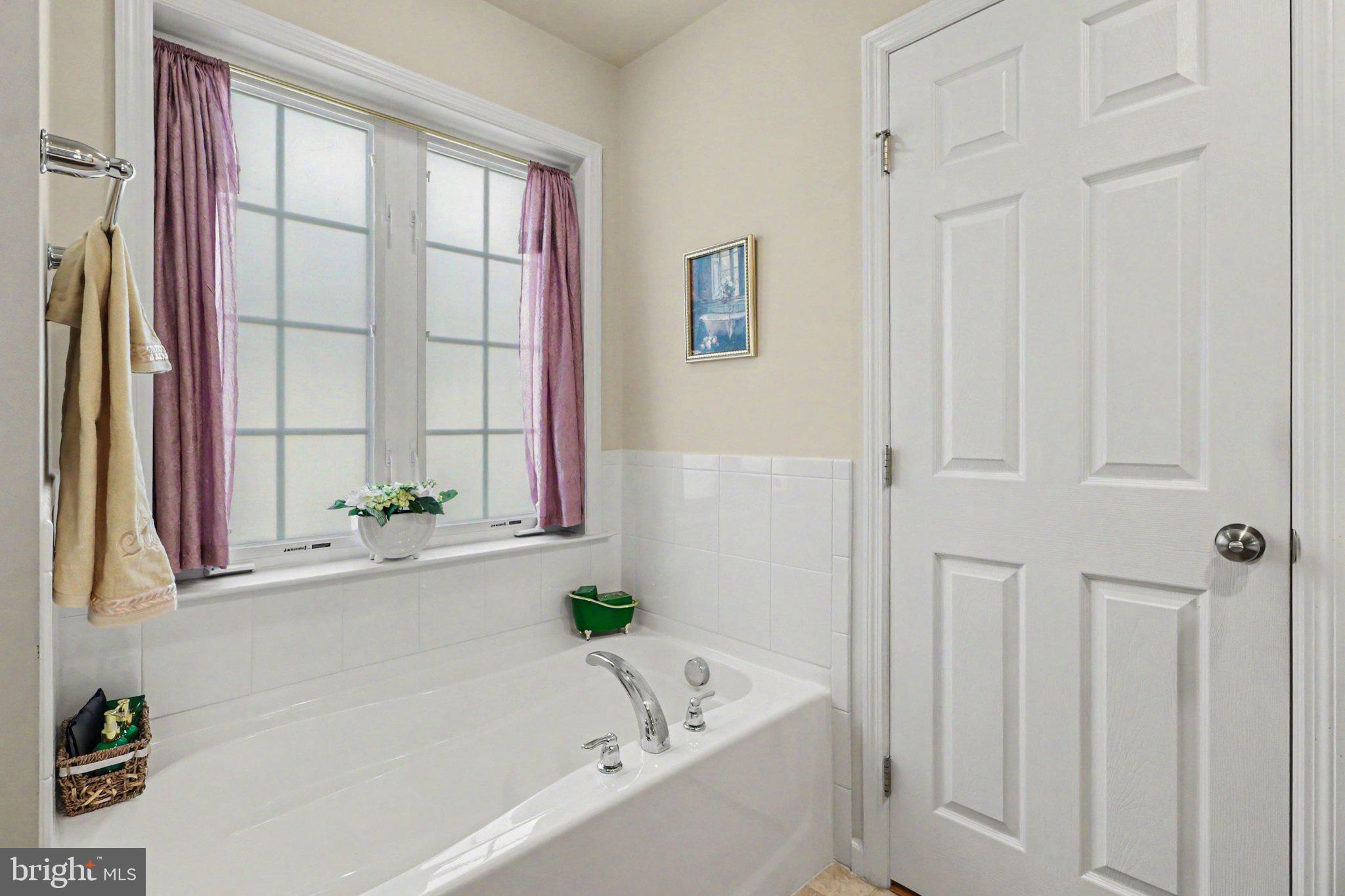 SOUTHPOINT MEADOWS - Residential