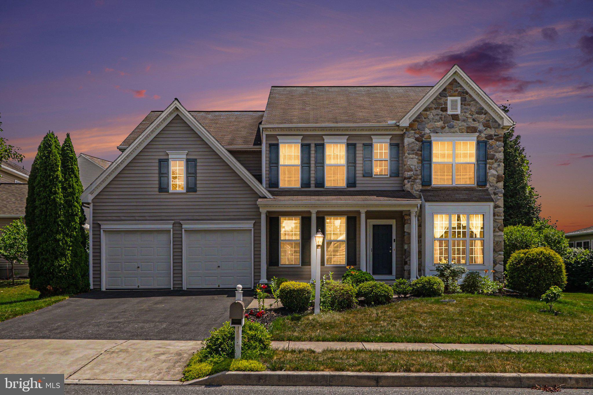SOUTHPOINT MEADOWS - Residential