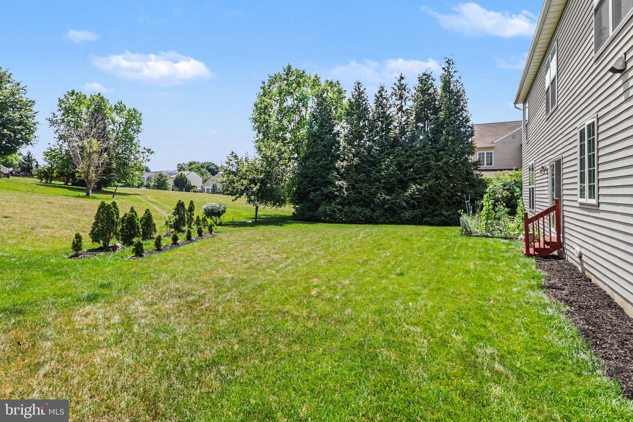 SOUTHPOINT MEADOWS - Residential