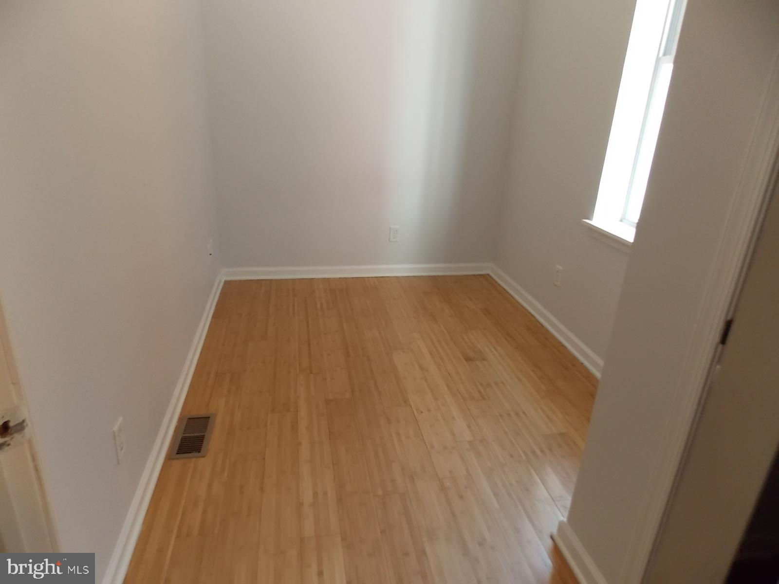 BELMONT - Residential