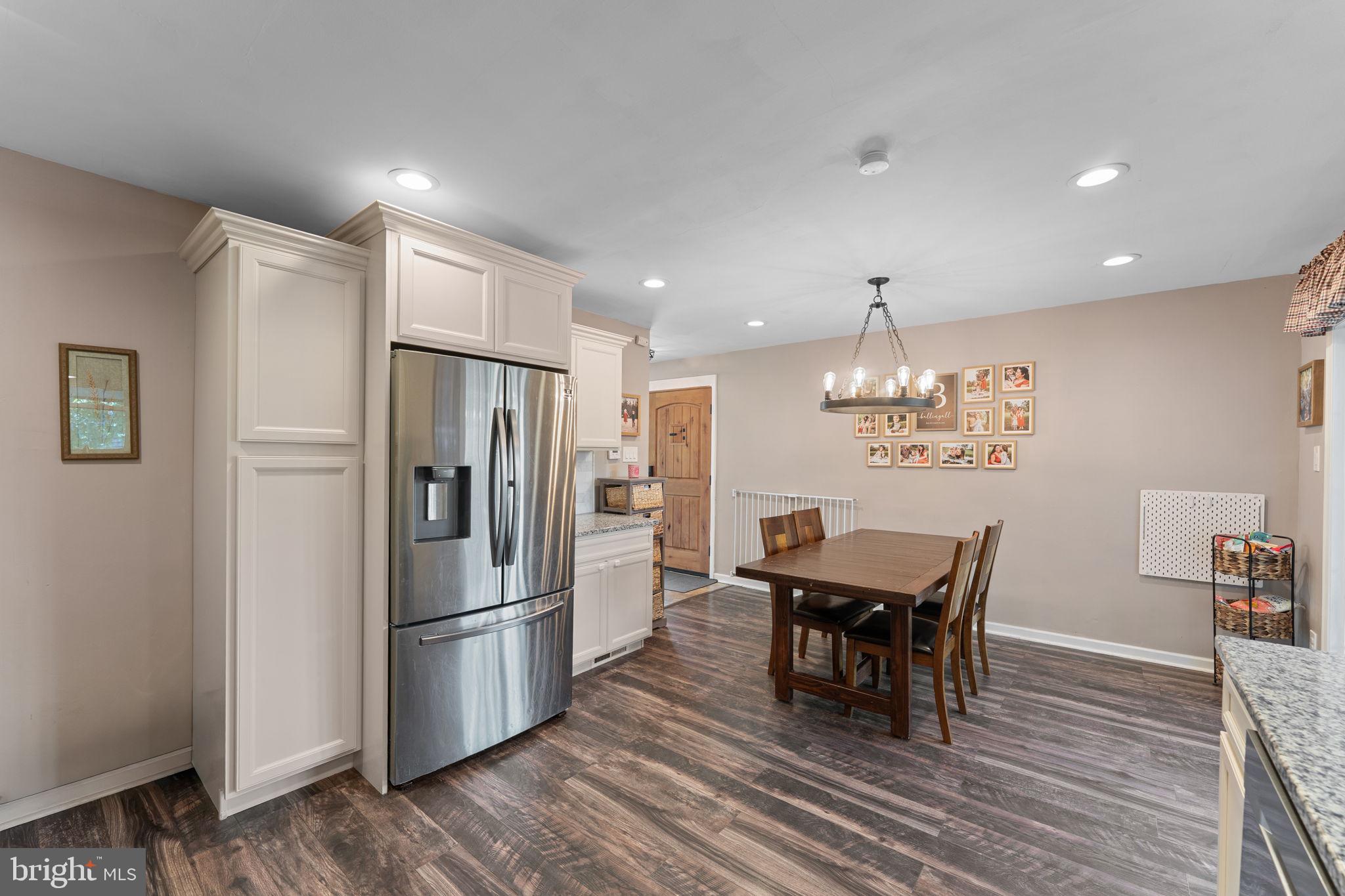 NORRISTOWN - Residential