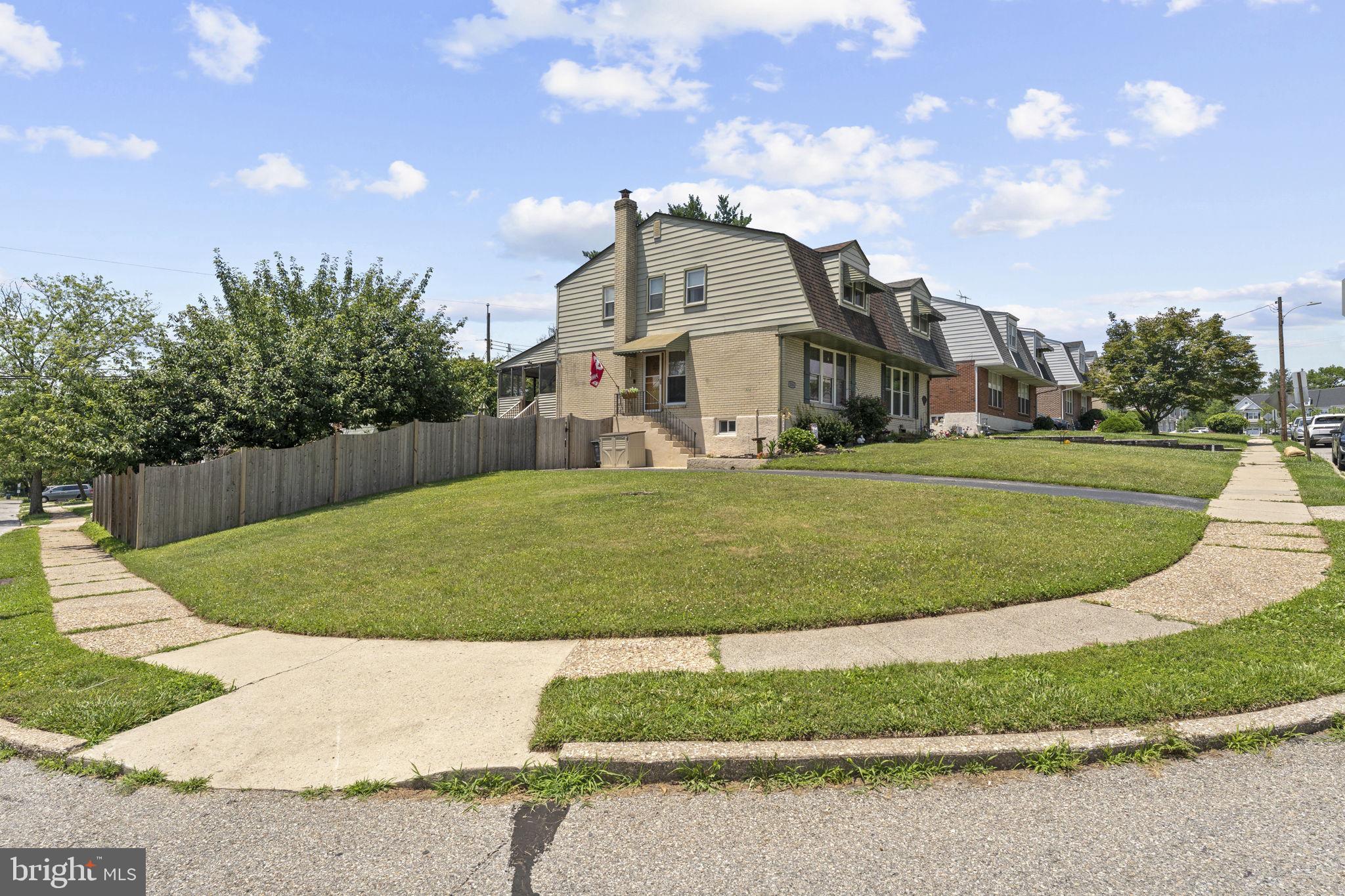 NORRISTOWN - Residential