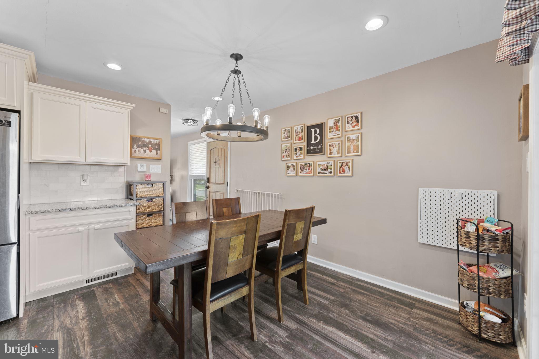 NORRISTOWN - Residential