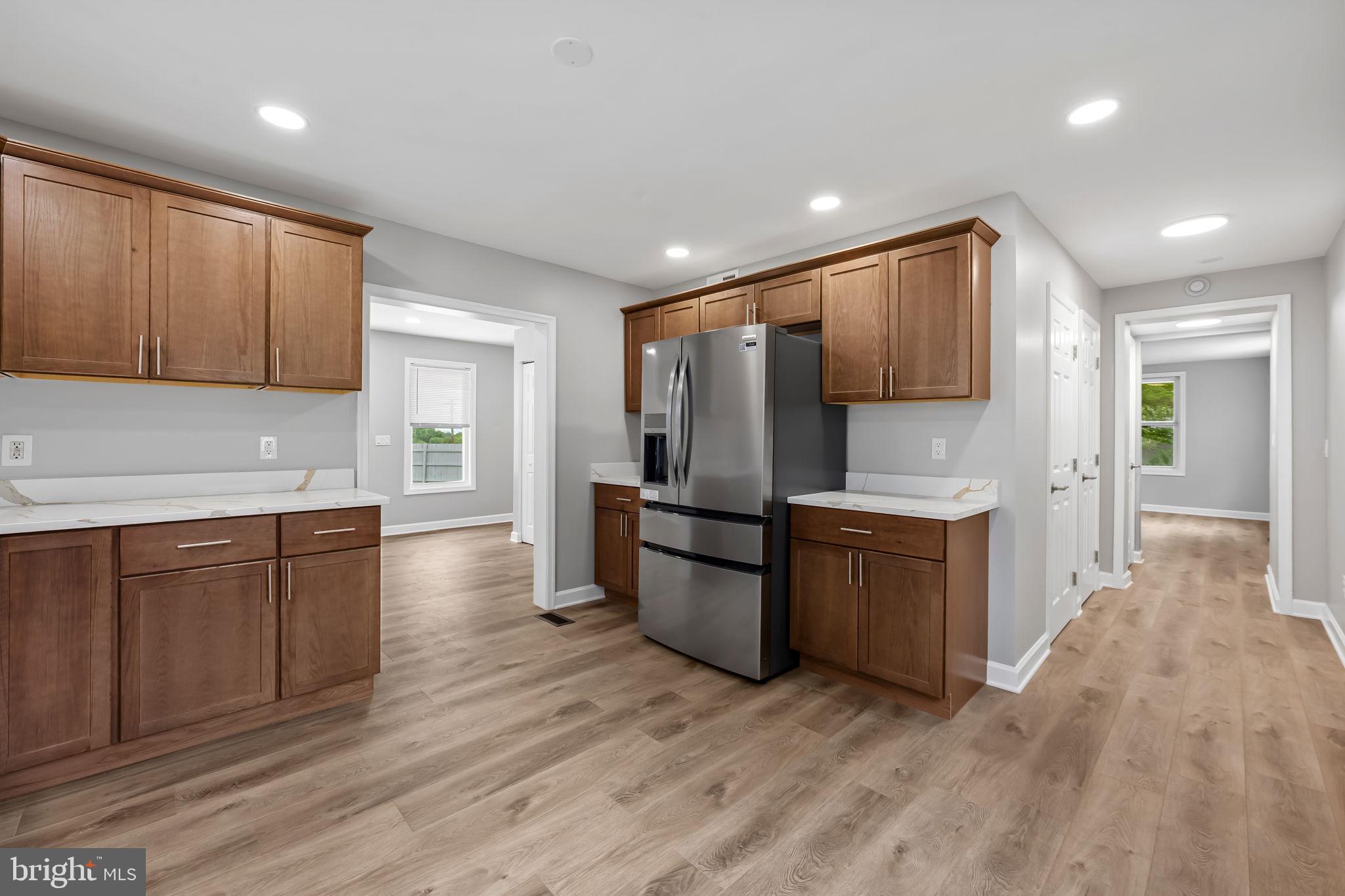 CATONSVILLE MANOR - Residential