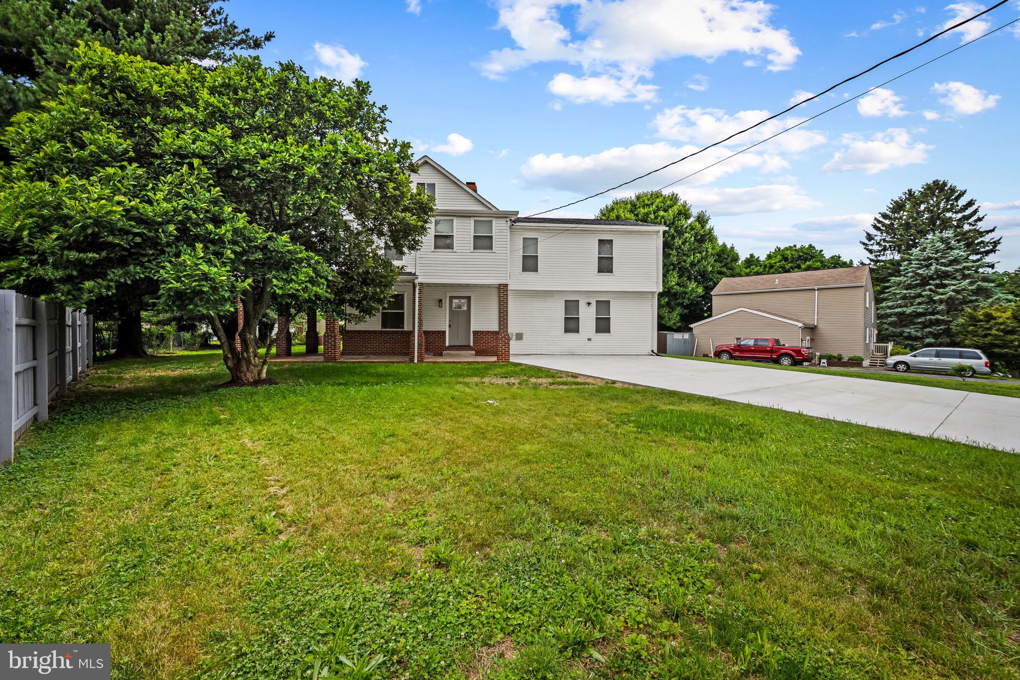 CATONSVILLE MANOR - Residential