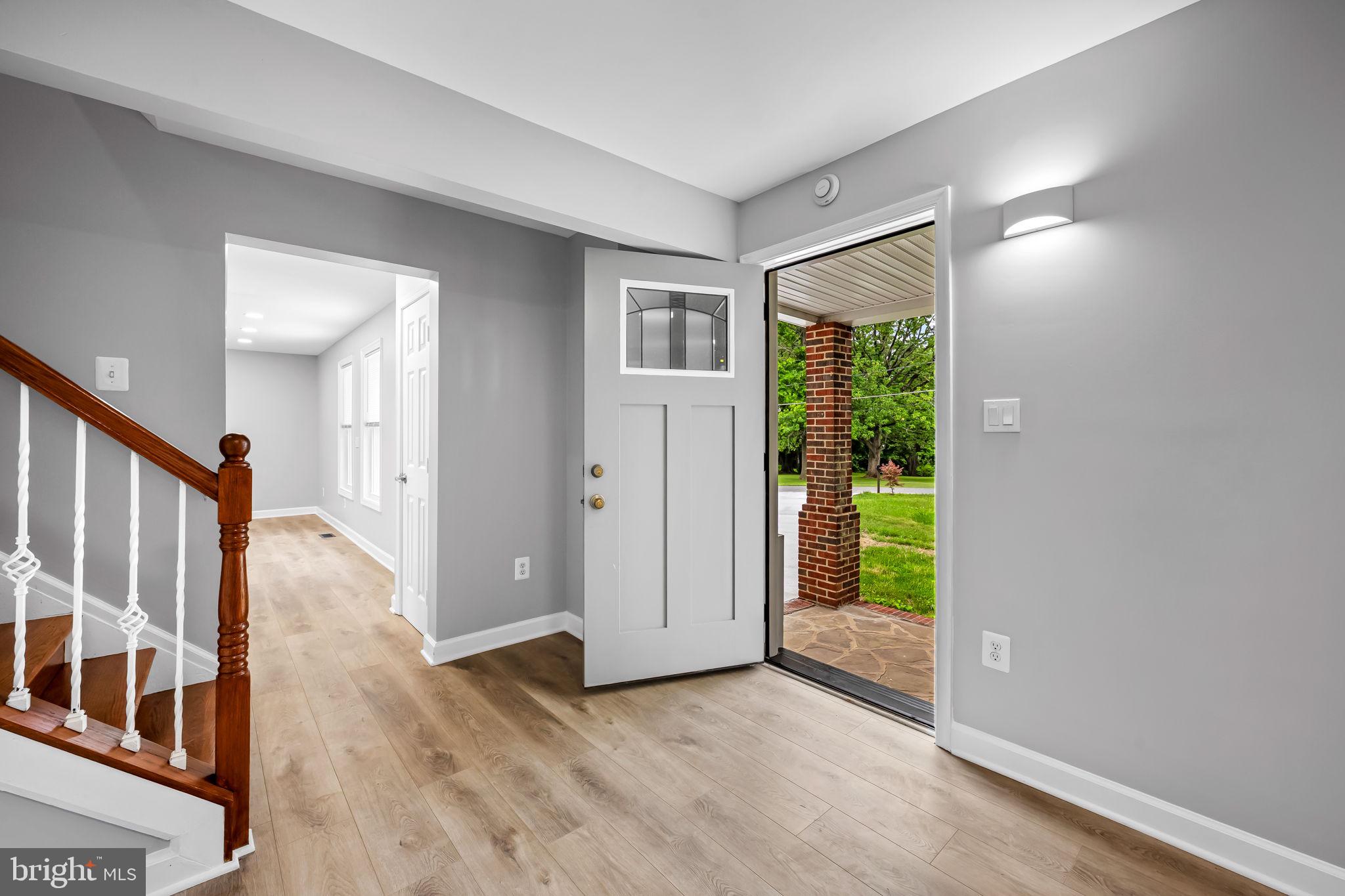 CATONSVILLE MANOR - Residential