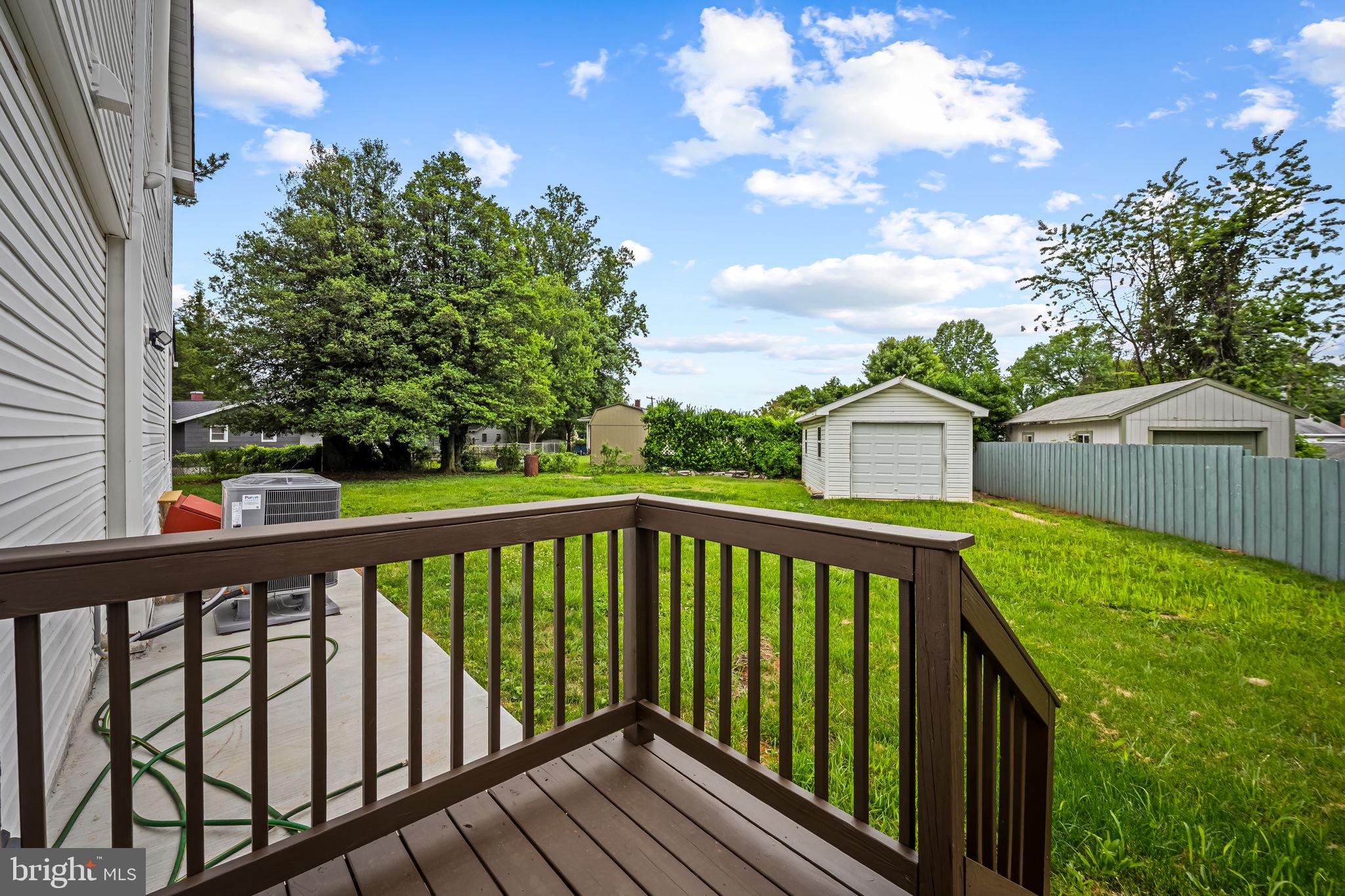 CATONSVILLE MANOR - Residential
