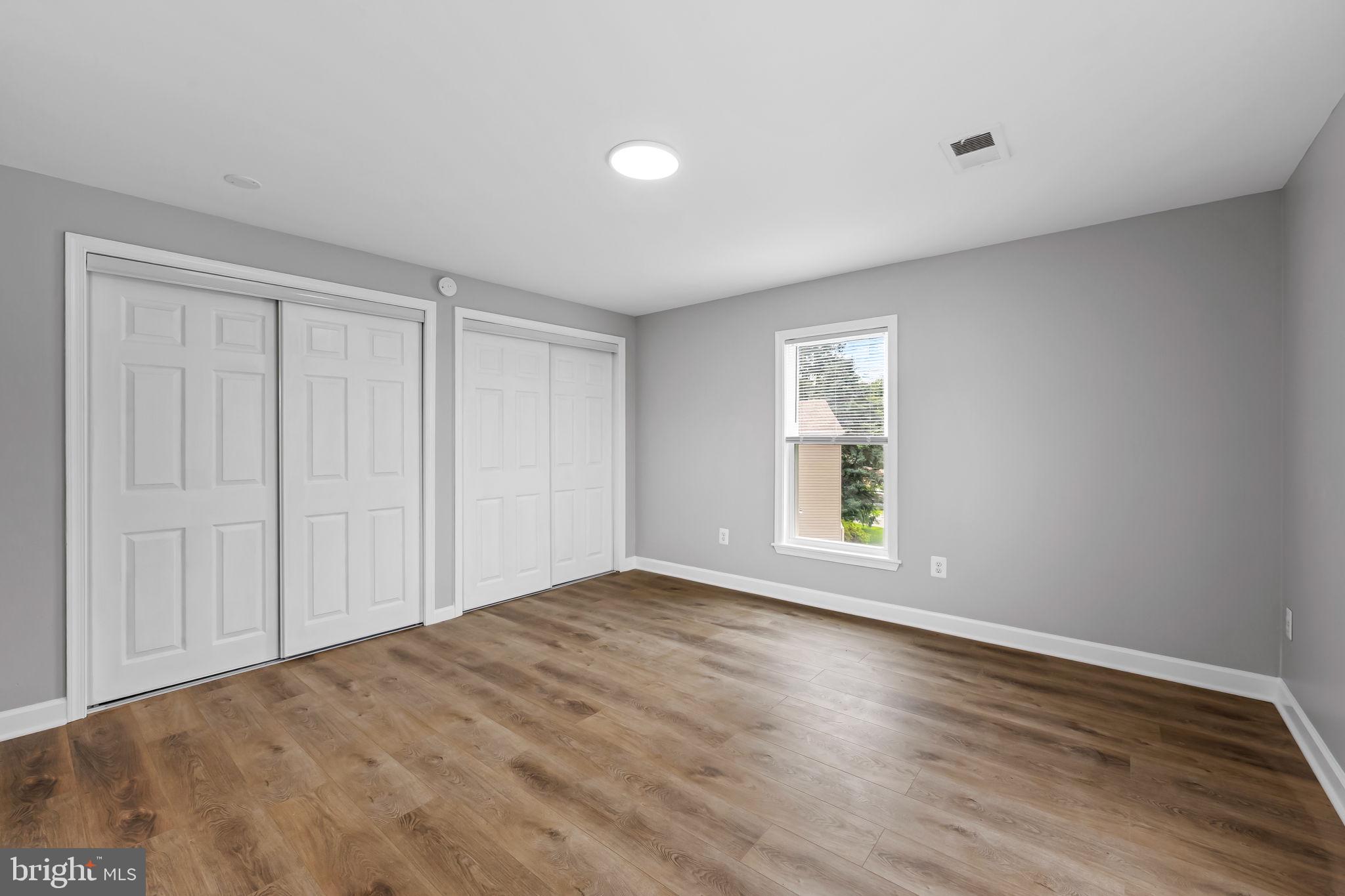 CATONSVILLE MANOR - Residential