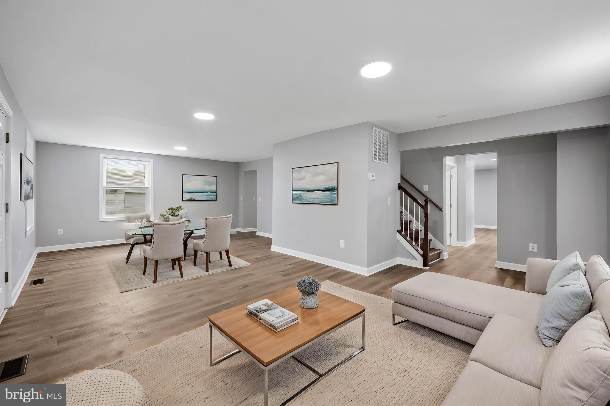 CATONSVILLE MANOR - Residential