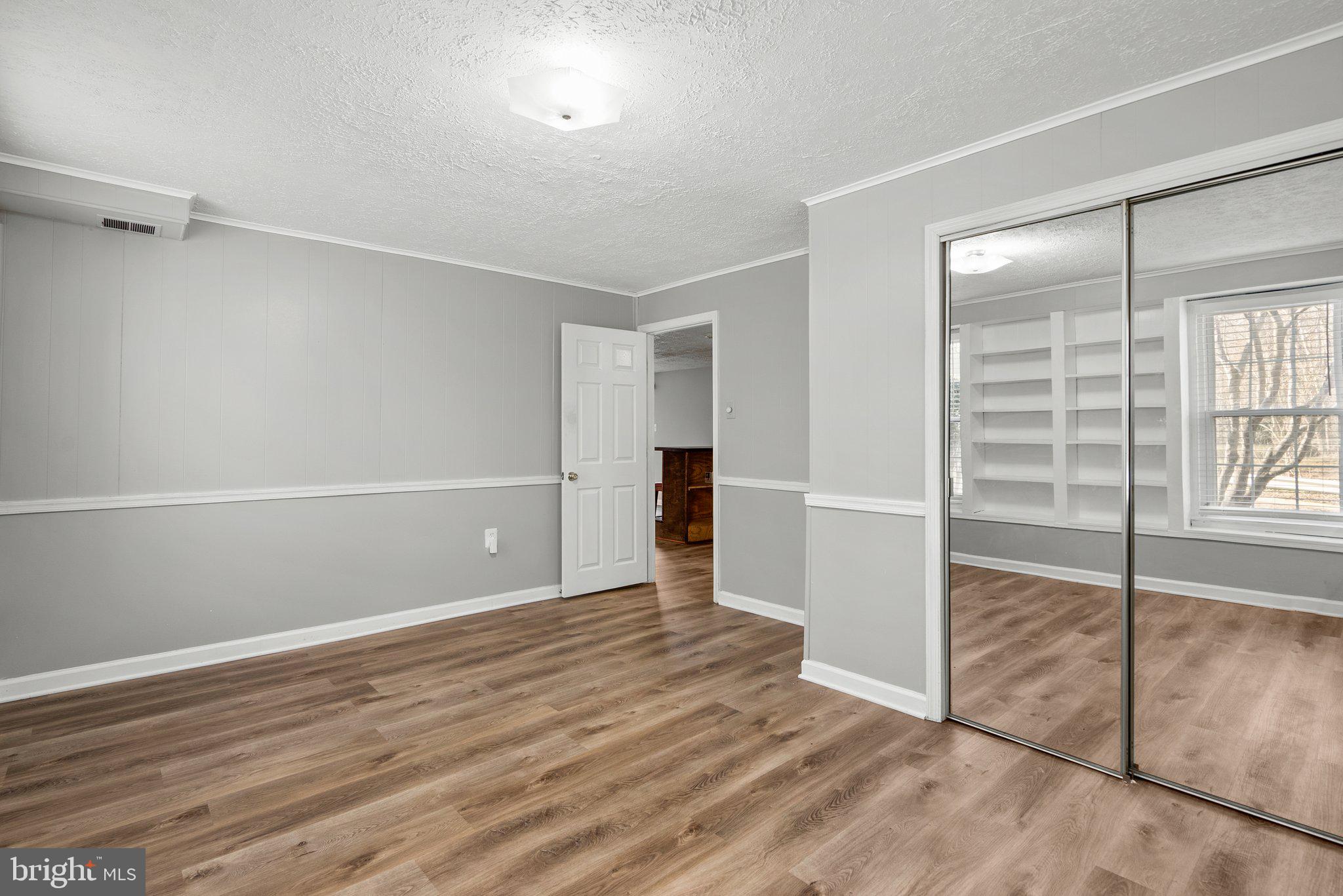 MARLTON - Residential