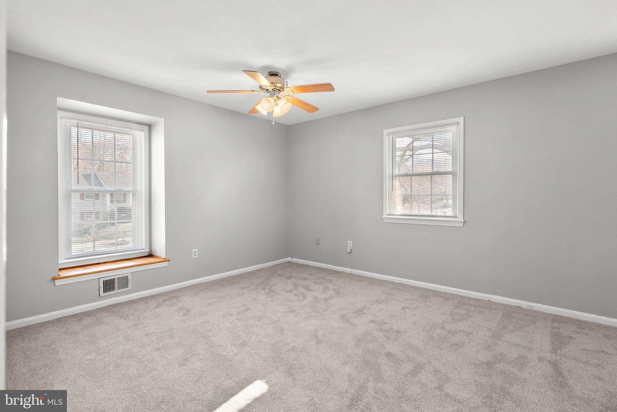 MARLTON - Residential
