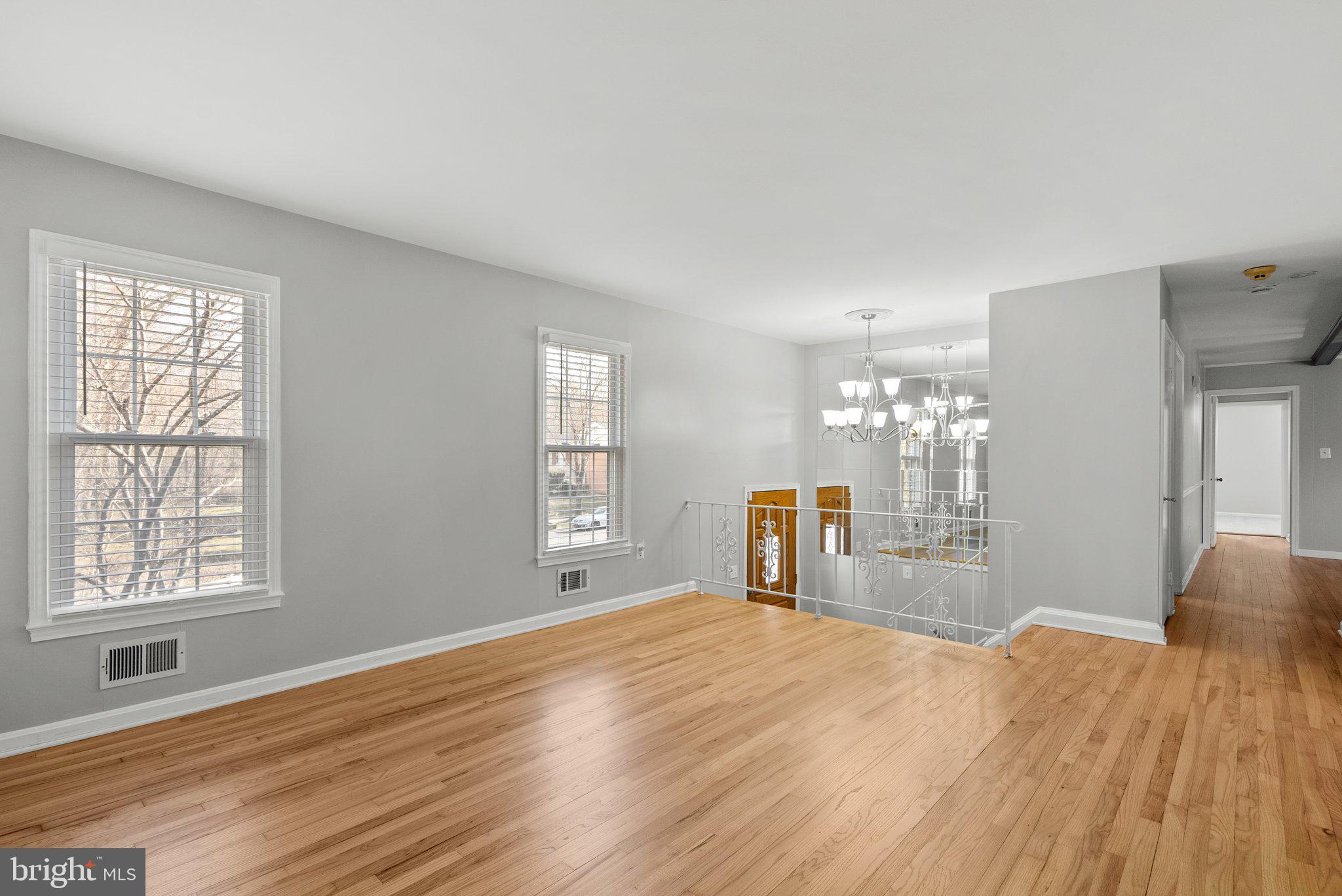 MARLTON - Residential