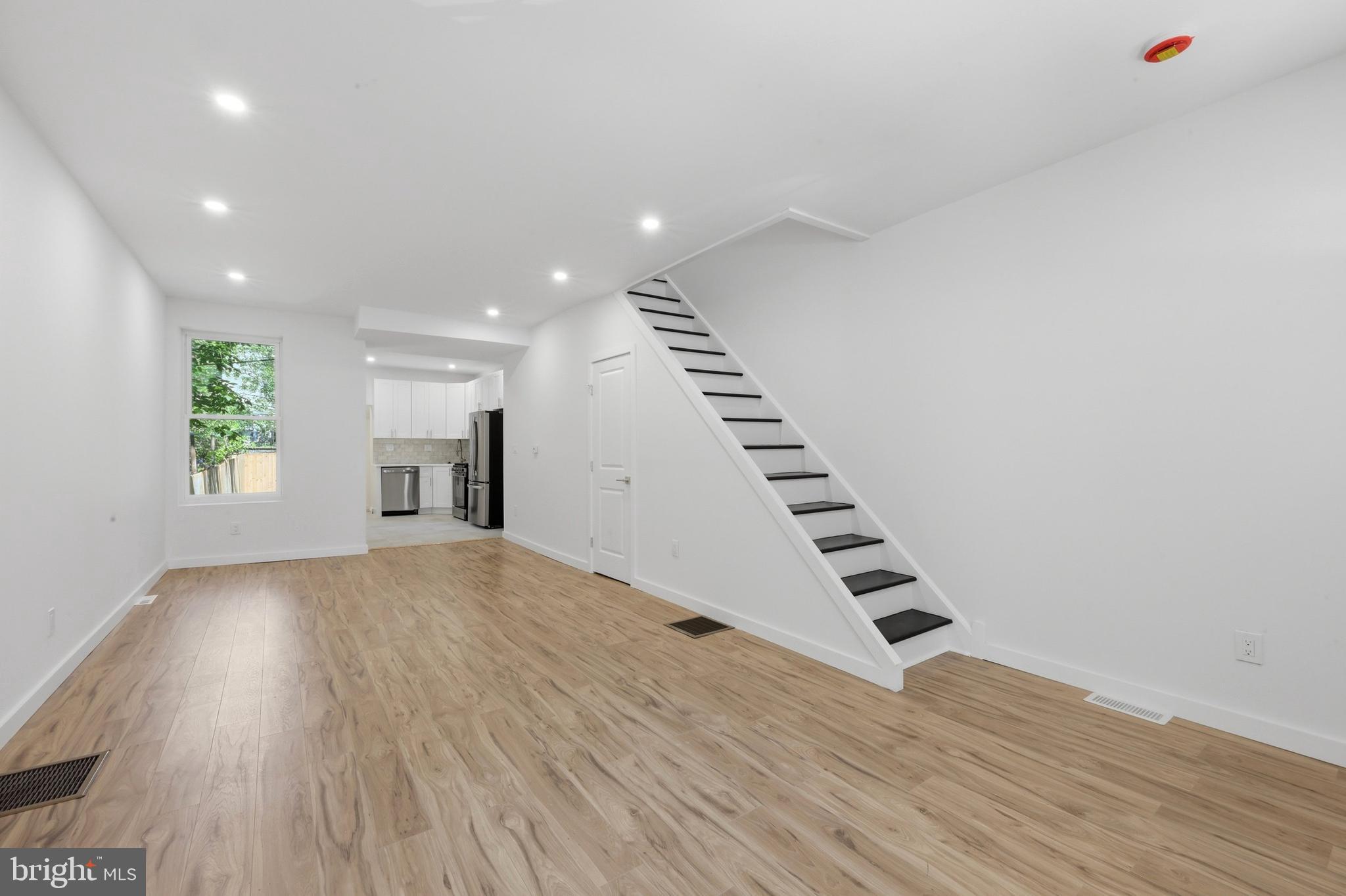 CEDAR PARK - Residential