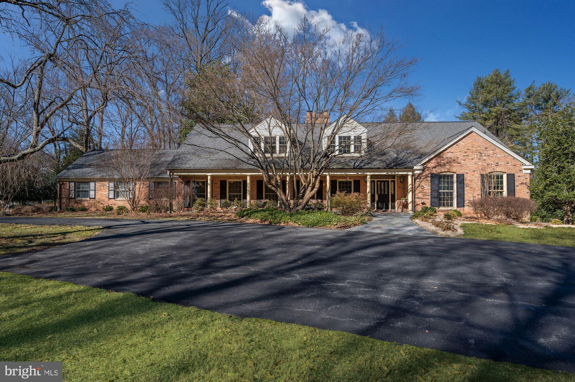 POTOMAC FALLS - Residential