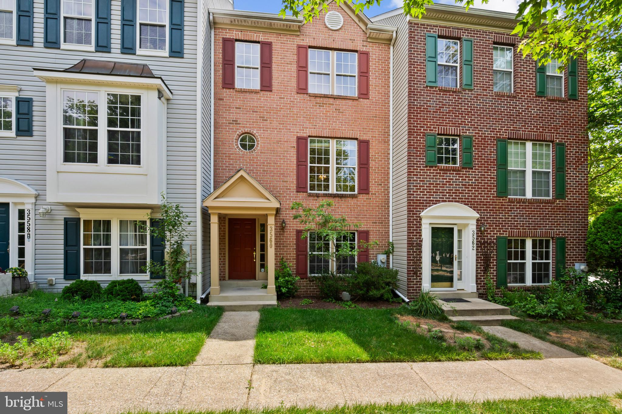 RUSSETT - Residential