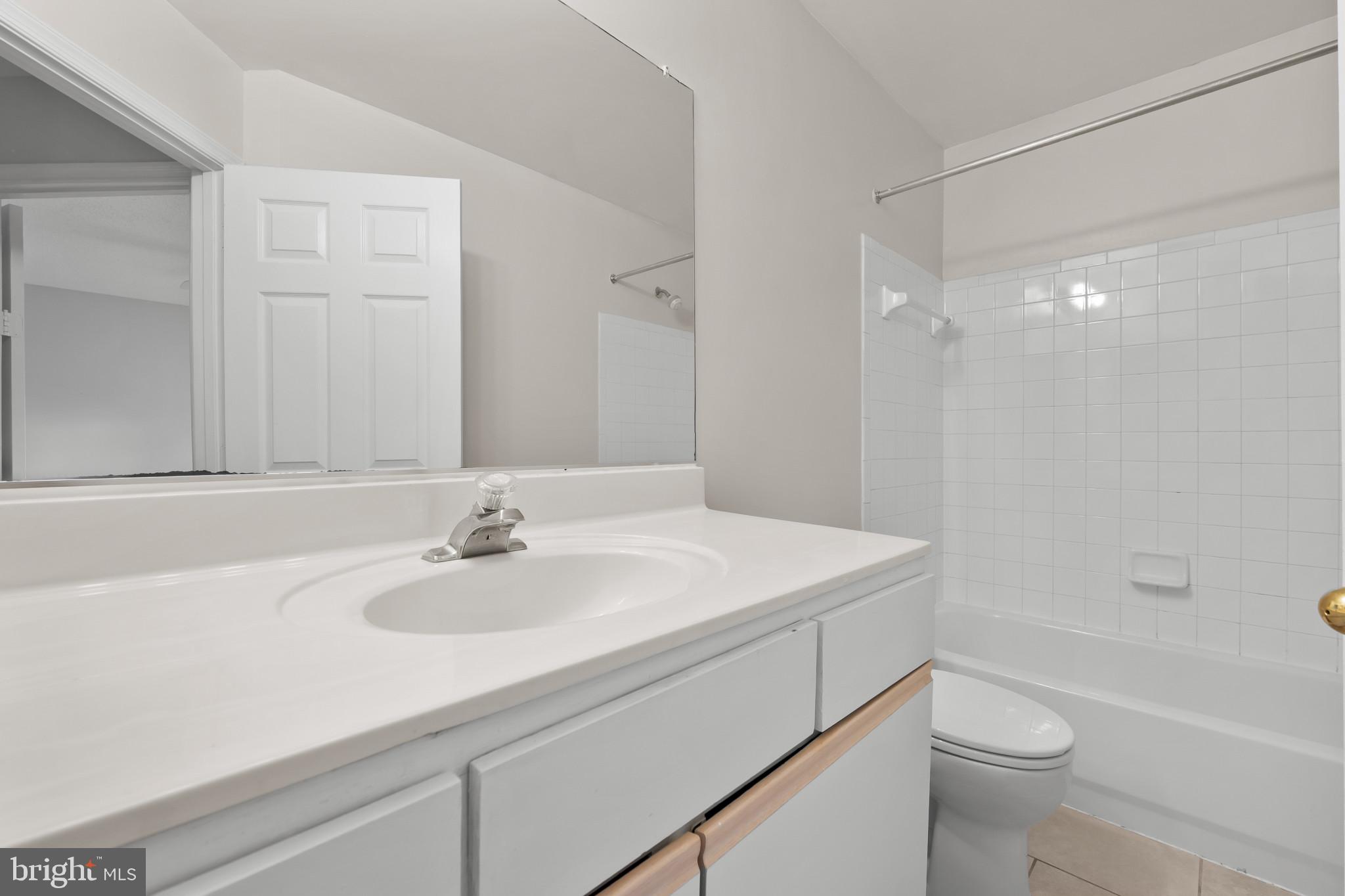 RUSSETT - Residential
