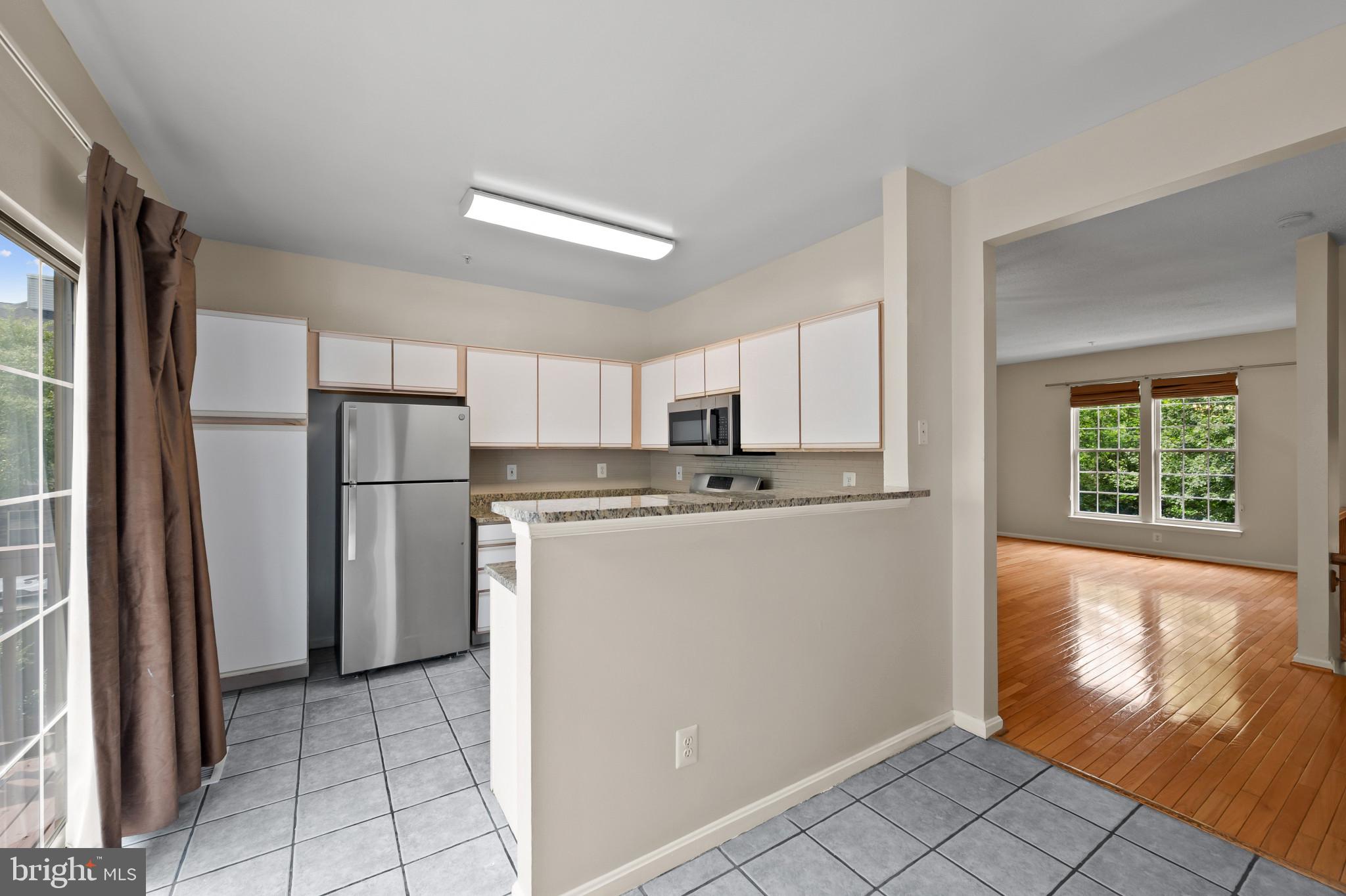 RUSSETT - Residential