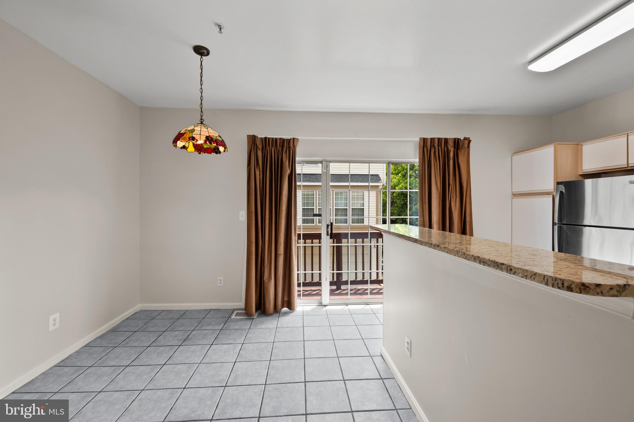 RUSSETT - Residential