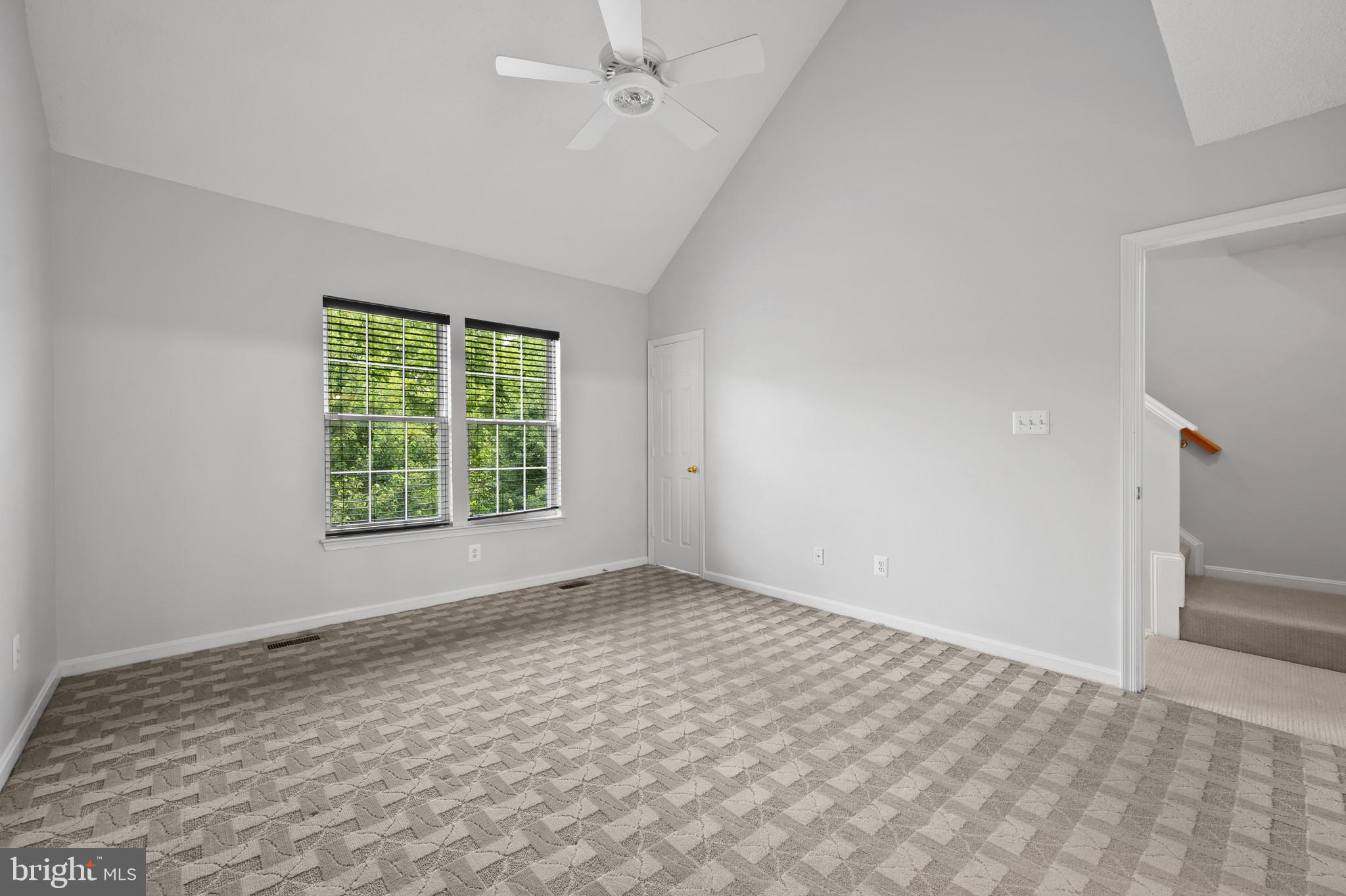 RUSSETT - Residential