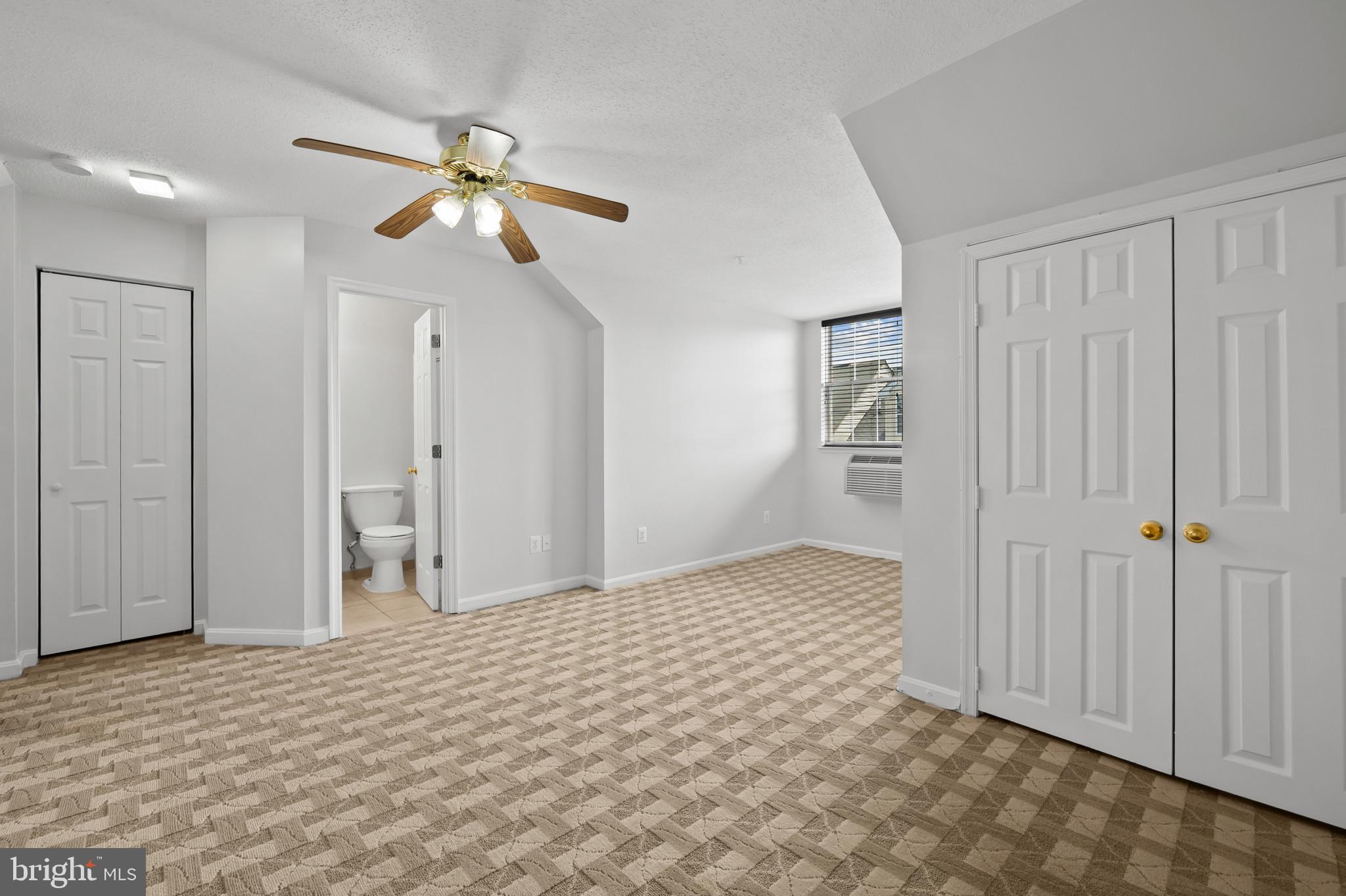 RUSSETT - Residential