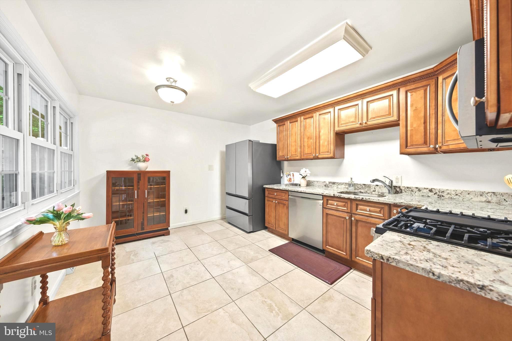 WINDOVER HEIGHTS - Residential