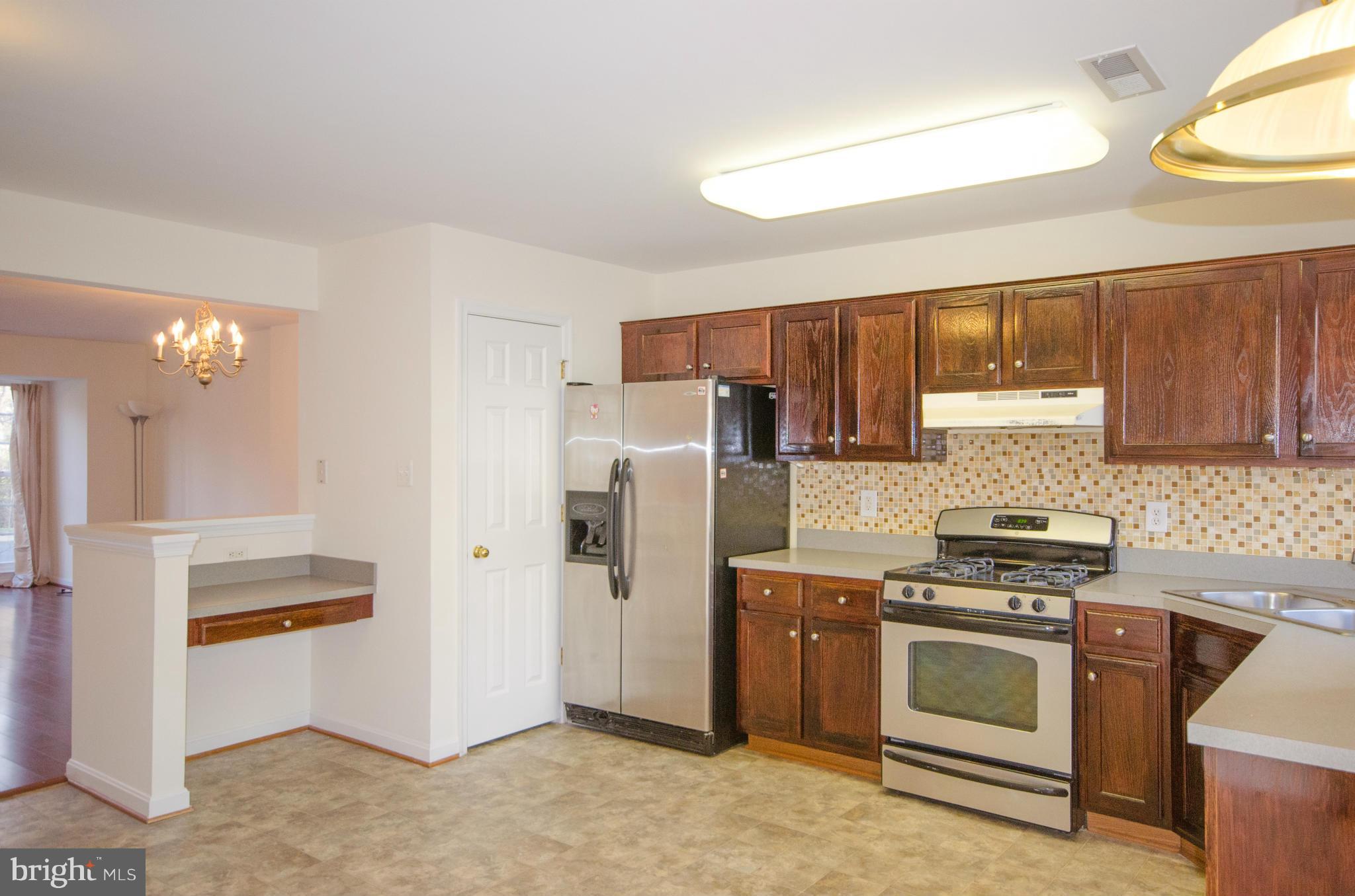 SOUTH RIDING - Residential Lease