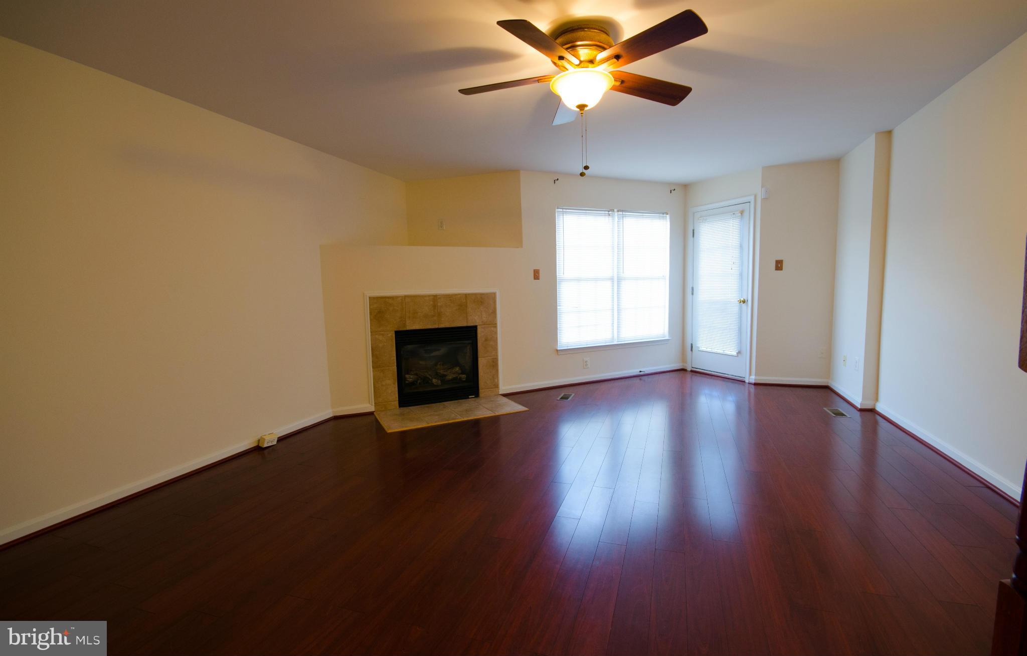 SOUTH RIDING - Residential Lease