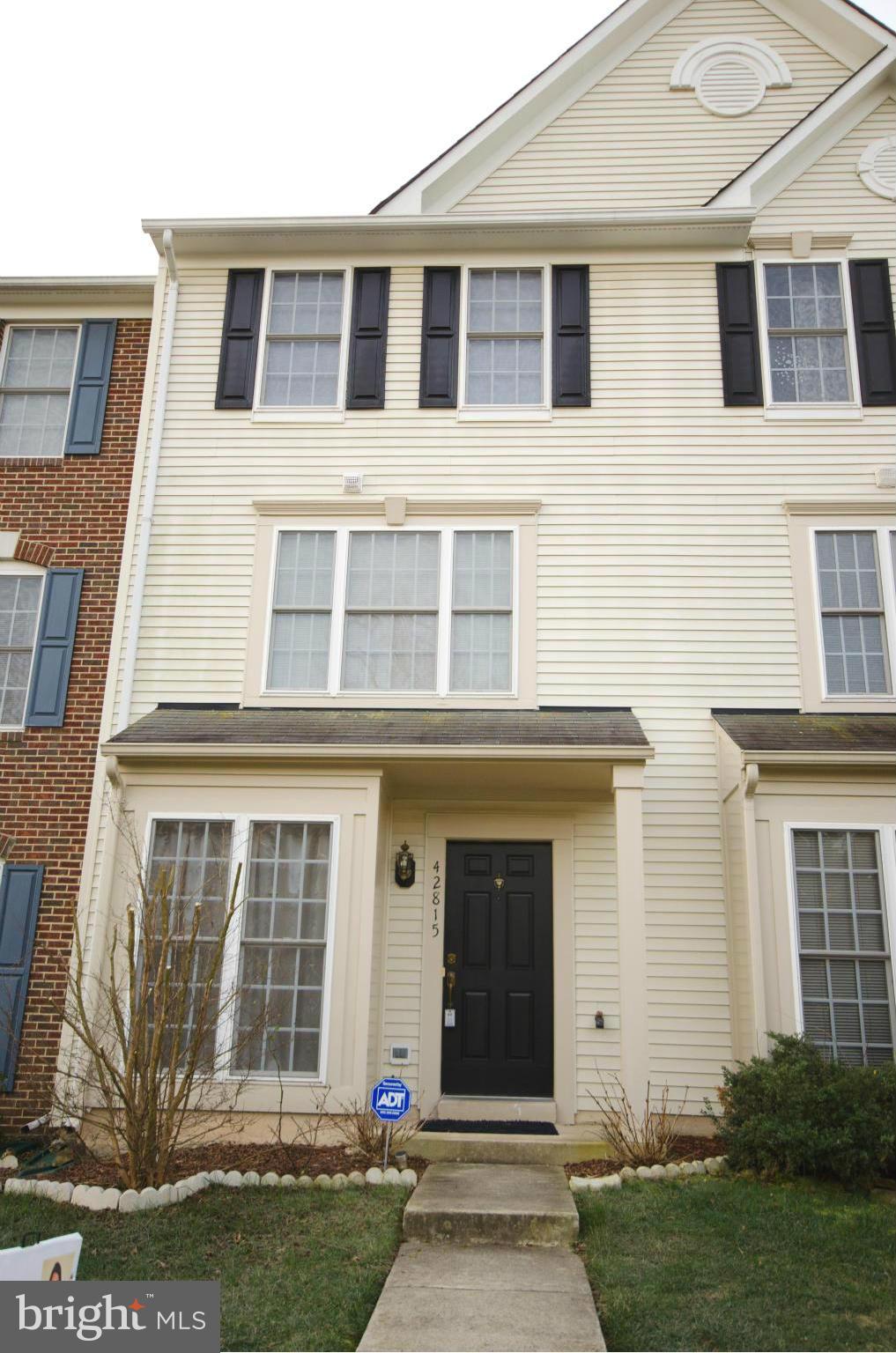 Beautifully Maintained Gorgeous Townhome. Extremely close to shopping and seconds from a beautiful golf course. 3 spacious bedrooms with 2 full bathrooms. Gas Fireplace in family room and fresh paint touch up all over the house. Nice big backyard which gives privacy. Located just a block from Hutchison Farm Elementary School, this property is ideally situated near major commuter routes, shopping, dining, and Dulles International Airport. As part of the vibrant South Riding community, residents enjoy top-notch amenities, including pools, tennis courts, playgrounds, walking and biking trails, and more. With two assigned parking spaces directly in front of the home, this townhouse offers both comfort and convenience. Do not miss the chance to make this beautifully updated home yours! Don't miss this opportunity, this is a MUST SEE! VACANT show anytime. Please call/text Listing agent for more questions.