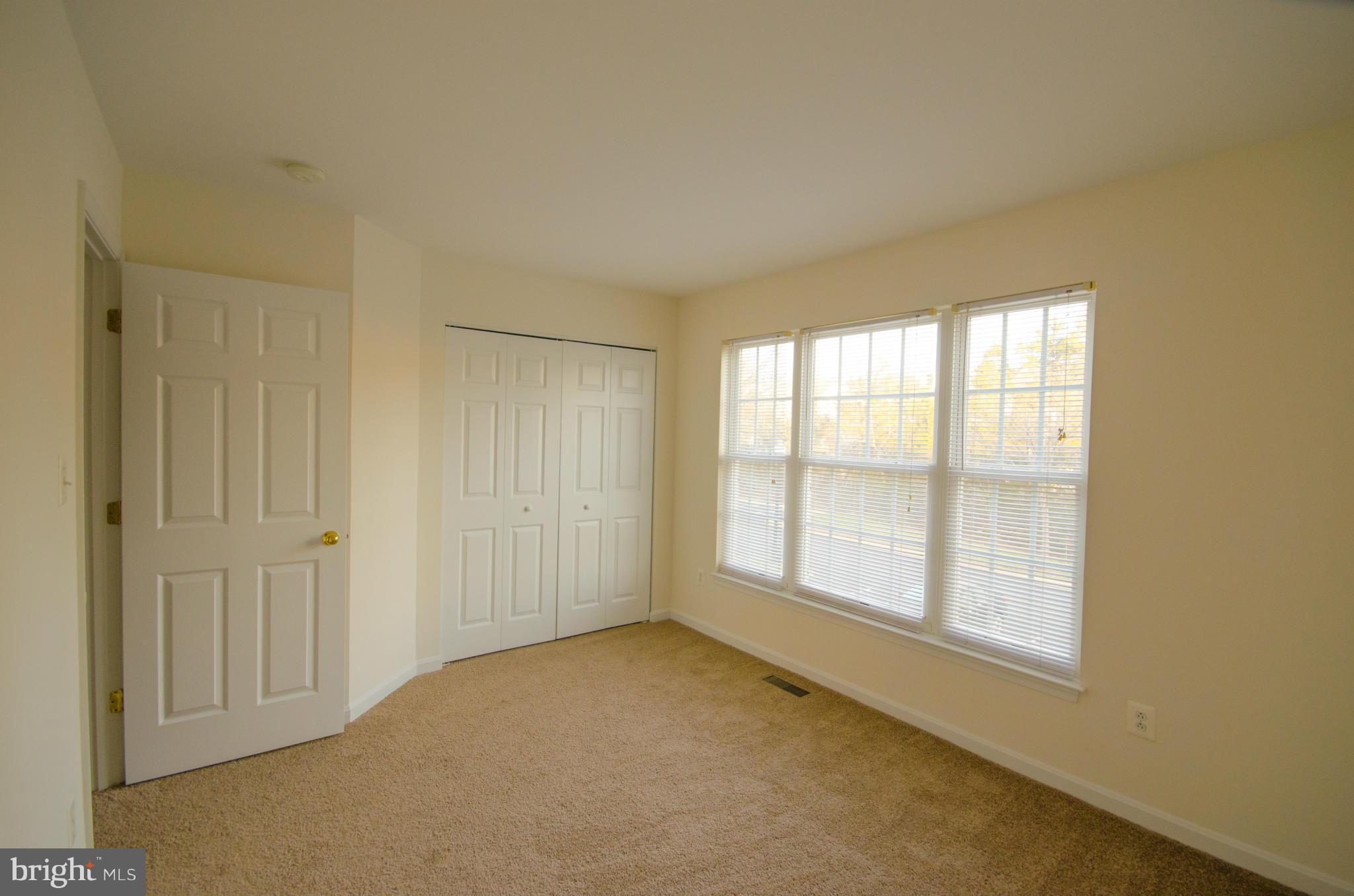 SOUTH RIDING - Residential Lease