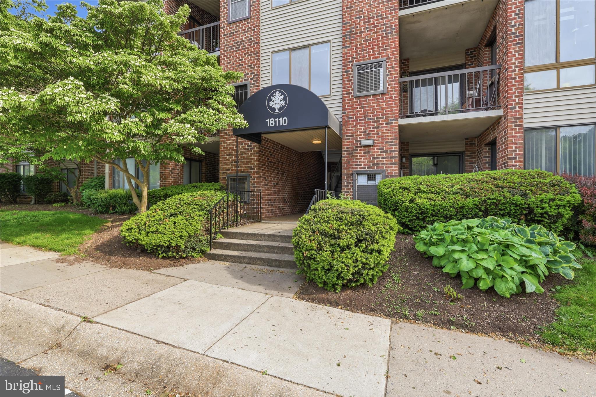 Very Well Maintained first  floor brick presentation condo with views from all windows. Positioned beautifully in the back of the neighborhood with peace & quiet enjoyment. 2 bedroom/2 baths with updated bathrooms, matching full size appliances, flooring and interior paint for your consideration. The primary bedroom offers its own private bath and walk in closet while the other bedroom is conveniently across the hallway. Spacious living area does fit a sectional for cozy recreation area along with a fireplace sitting area for chilly evenings or just the ambience. The kitchen is sweet and simple with newer matching appliances. The kitchen and dining area leads to your front facing patio that offers space and storage for quiet enjoyment or a quick potty for the pooch. Enjoy all Germantown has to offer being near schools, shopping, commuter routes, bus lines and professional  centers.