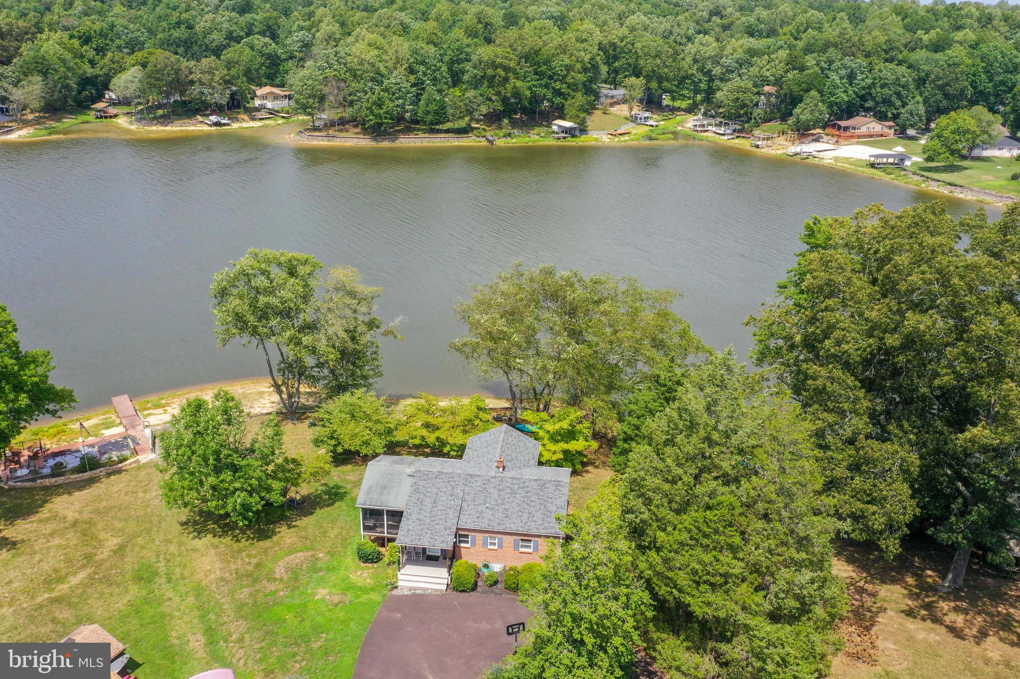 BLUE RIDGE SHORES - Residential