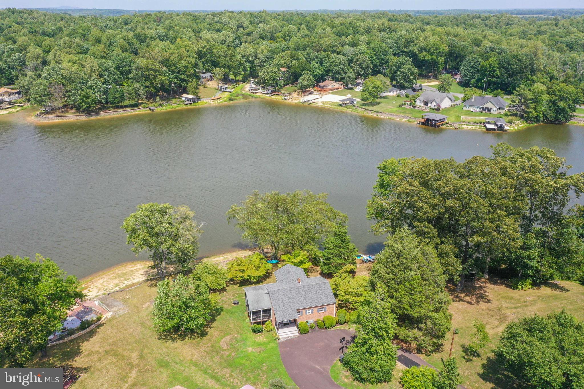 BLUE RIDGE SHORES - Residential