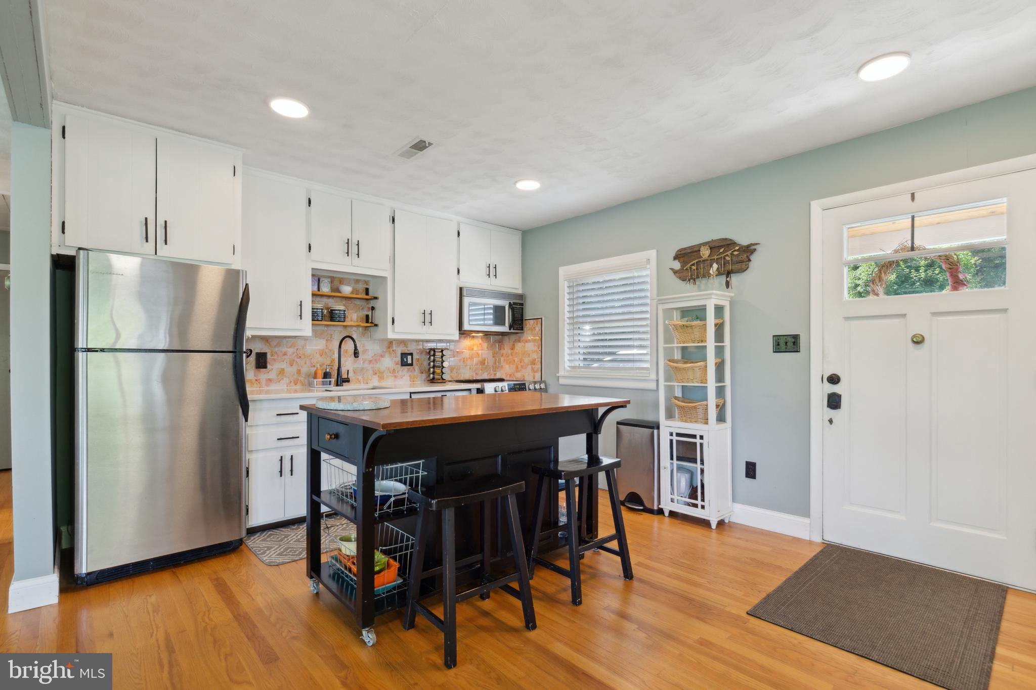 BLUE RIDGE SHORES - Residential