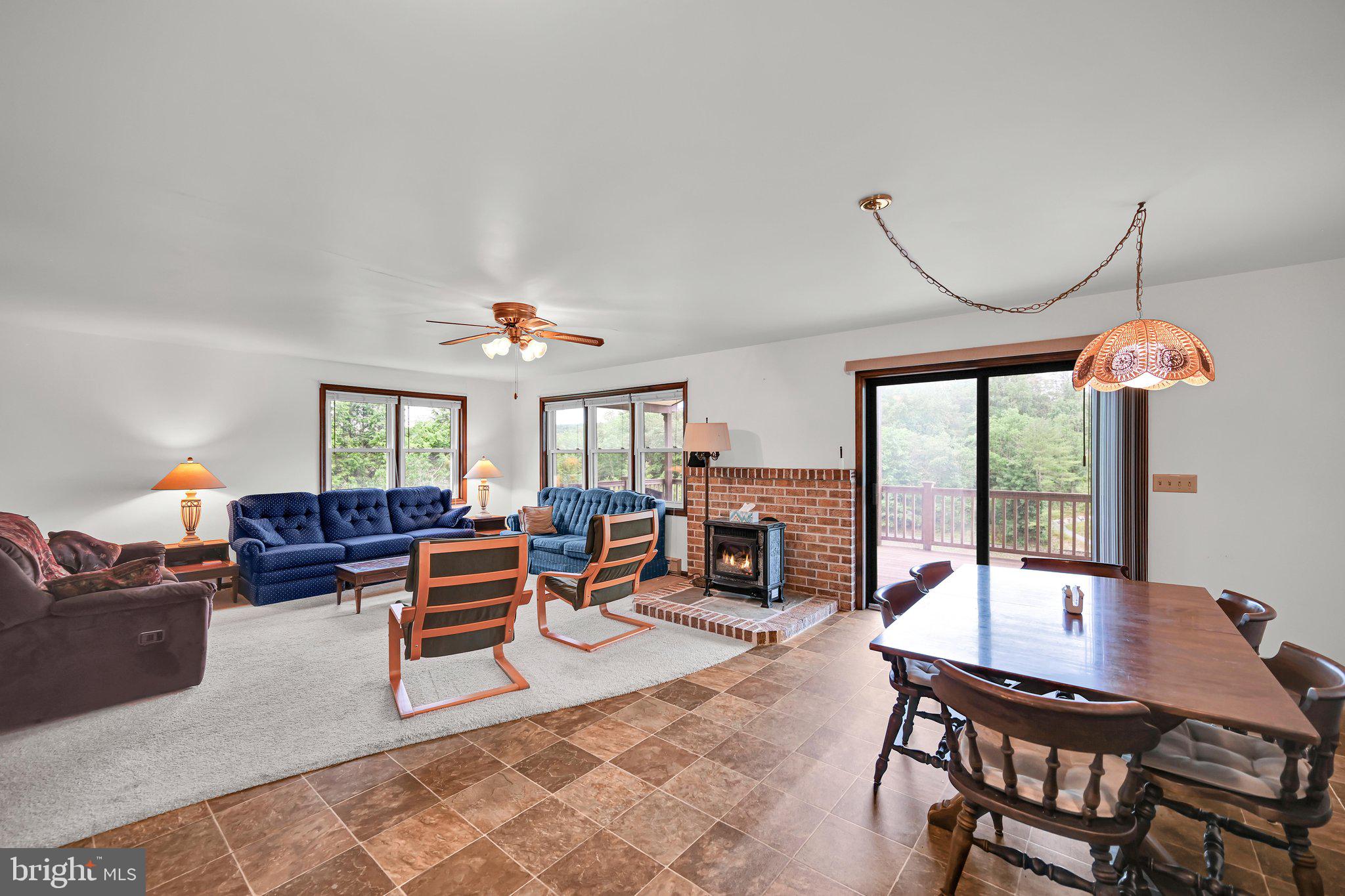 LAKE WYNONAH - Residential