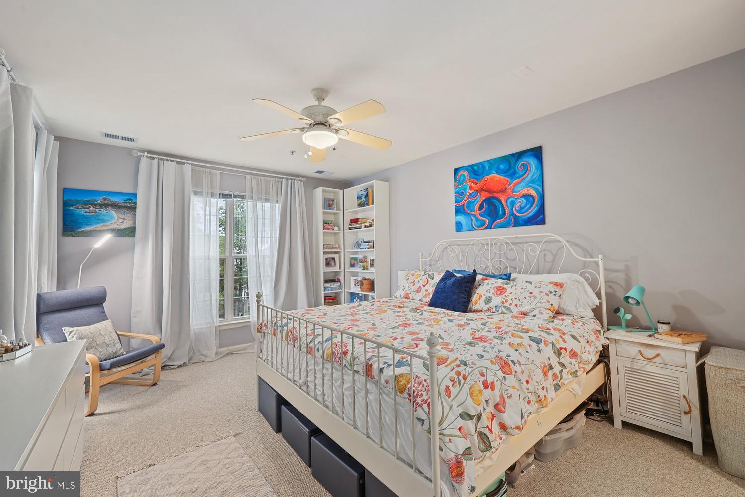 LAKESIDE AT SOUTH RIDING - Residential