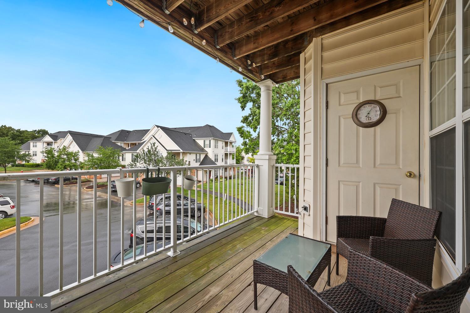 LAKESIDE AT SOUTH RIDING - Residential
