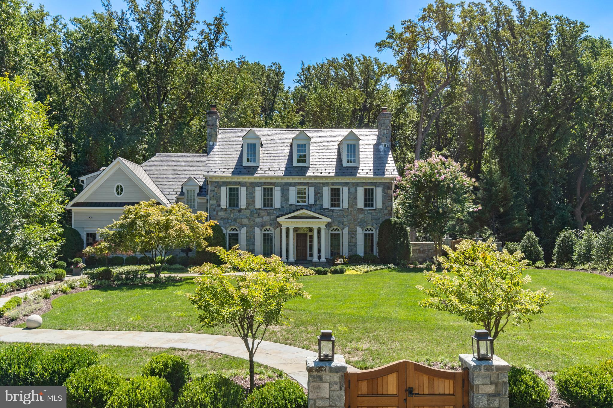SPRING HILL FARM - Residential