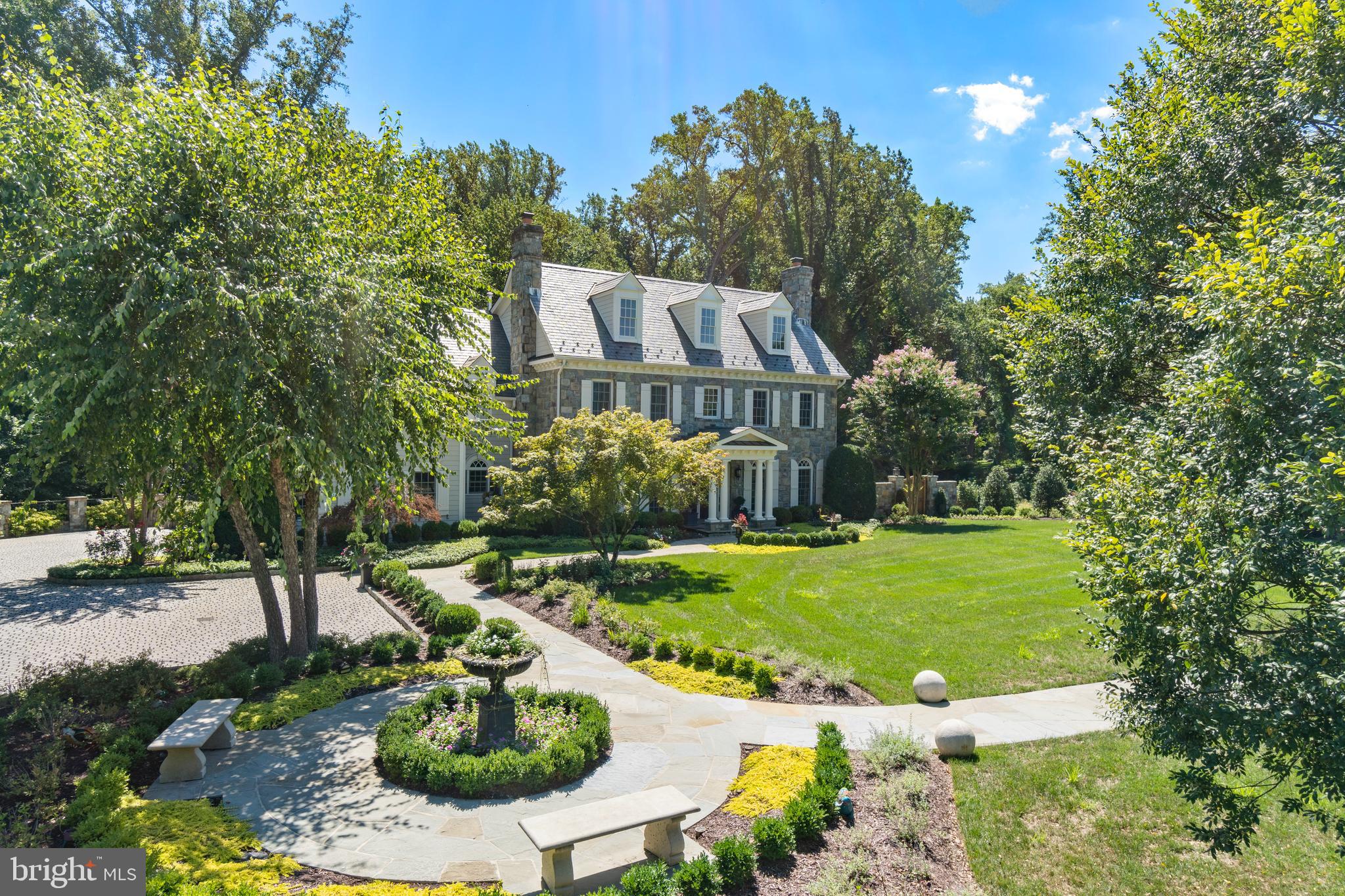 SPRING HILL FARM - Residential