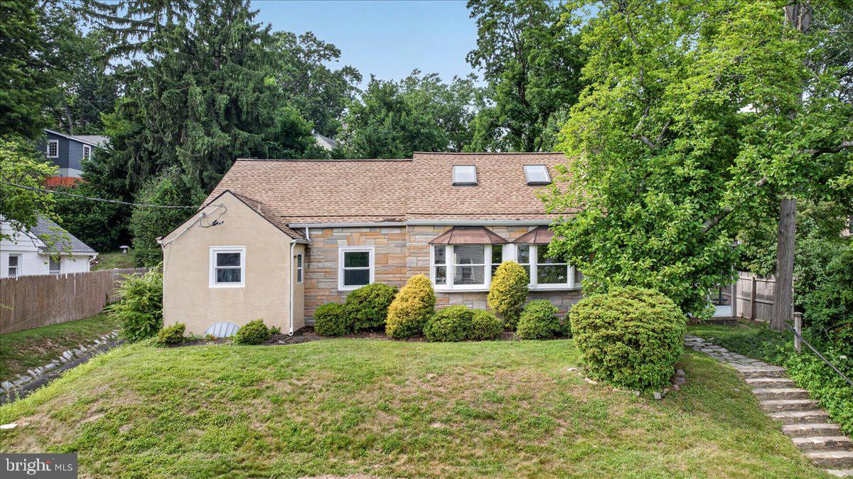 GLENSIDE - Residential