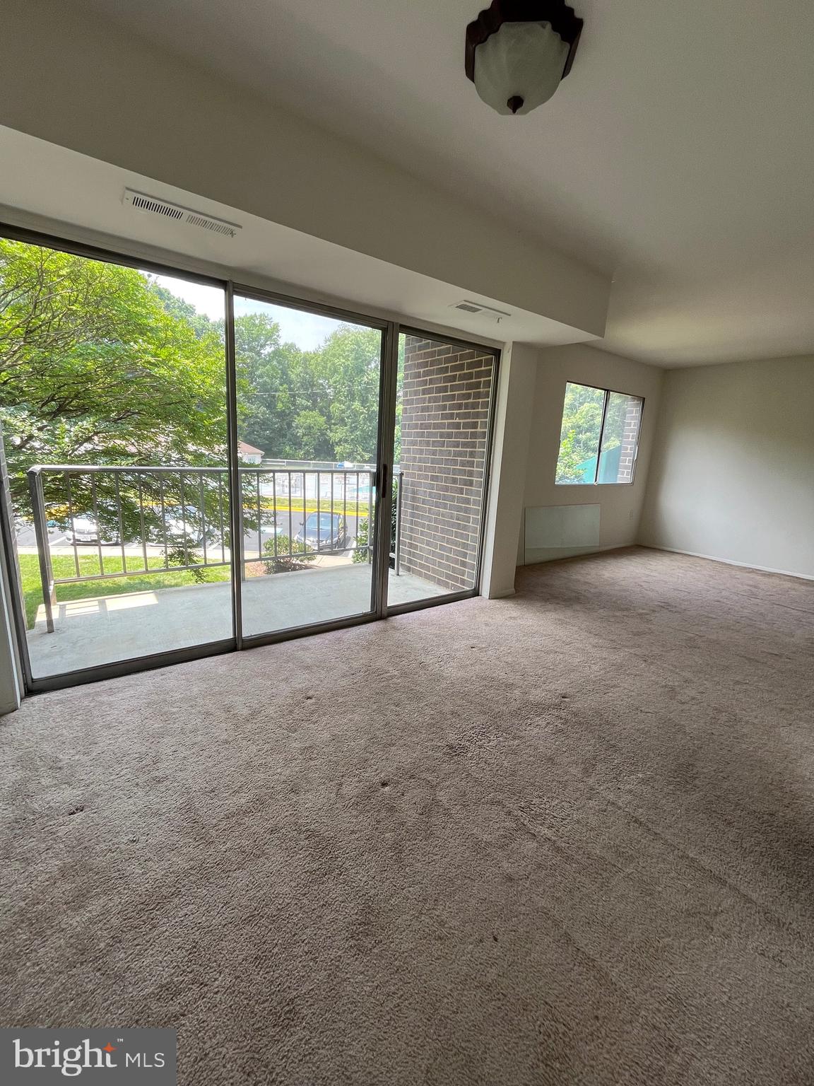 OCCOQUAN RIDGE - Residential Lease