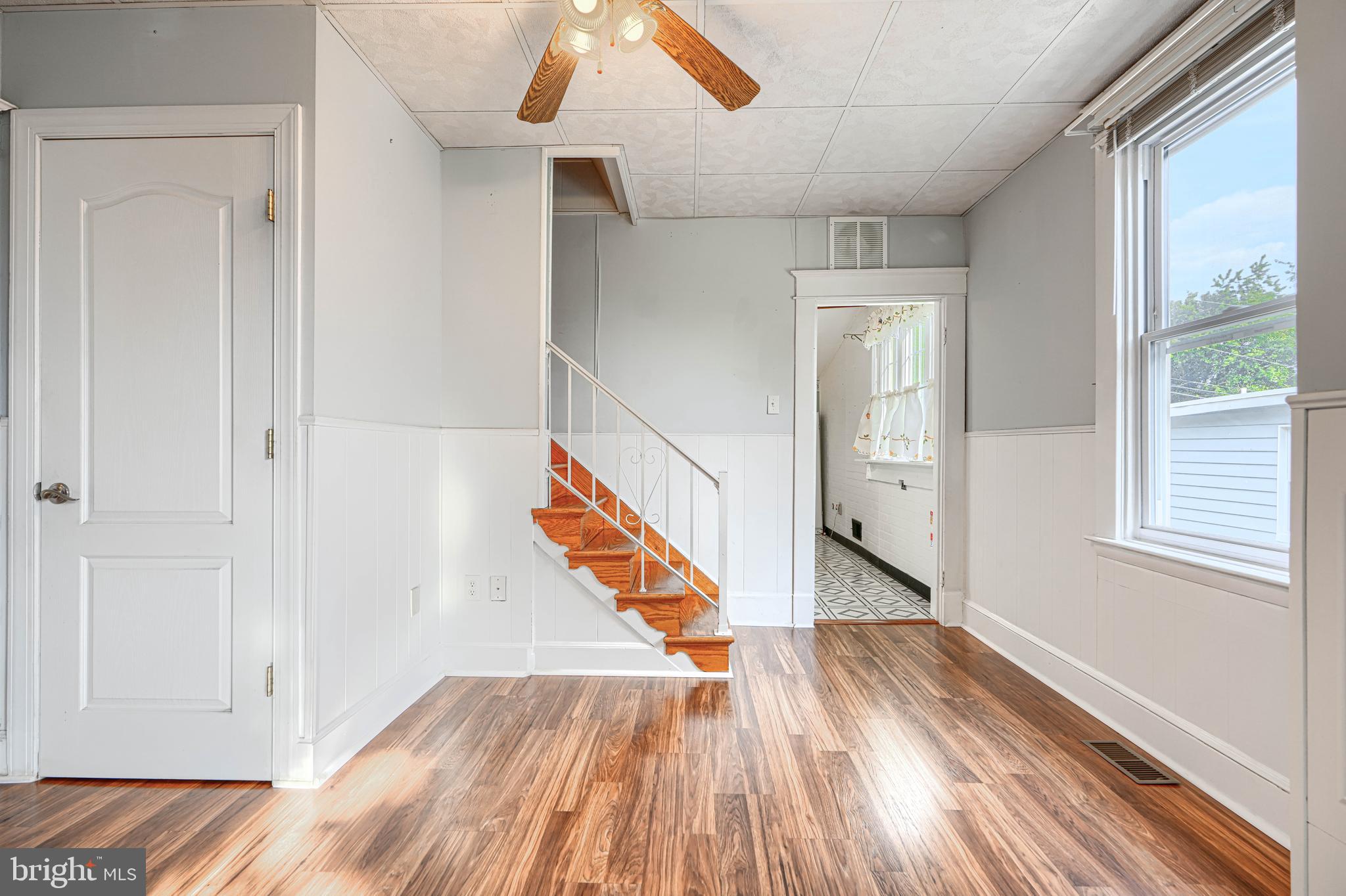 HAMILTON HILLS - Residential