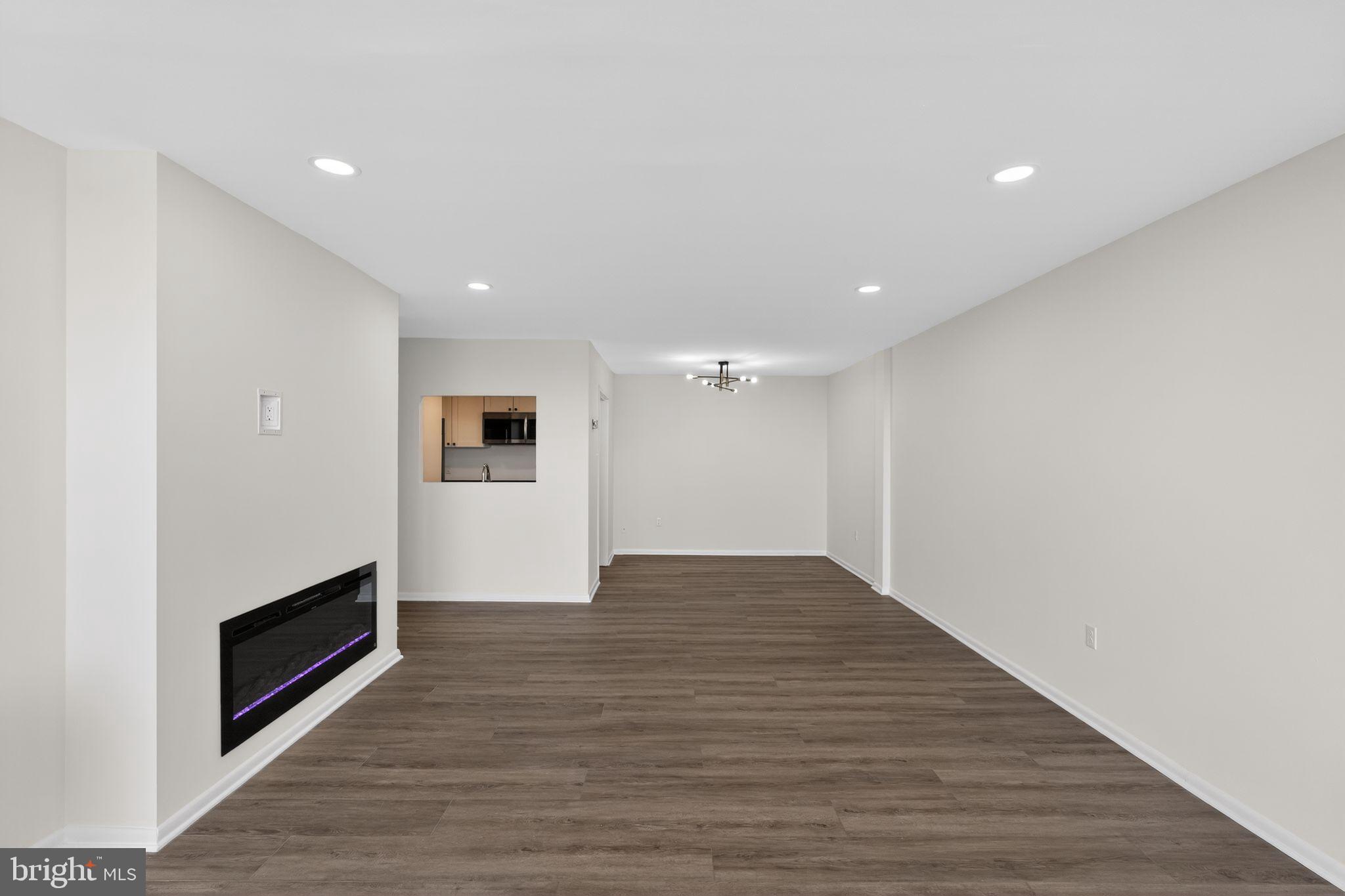 JENKINTOWN - Residential
