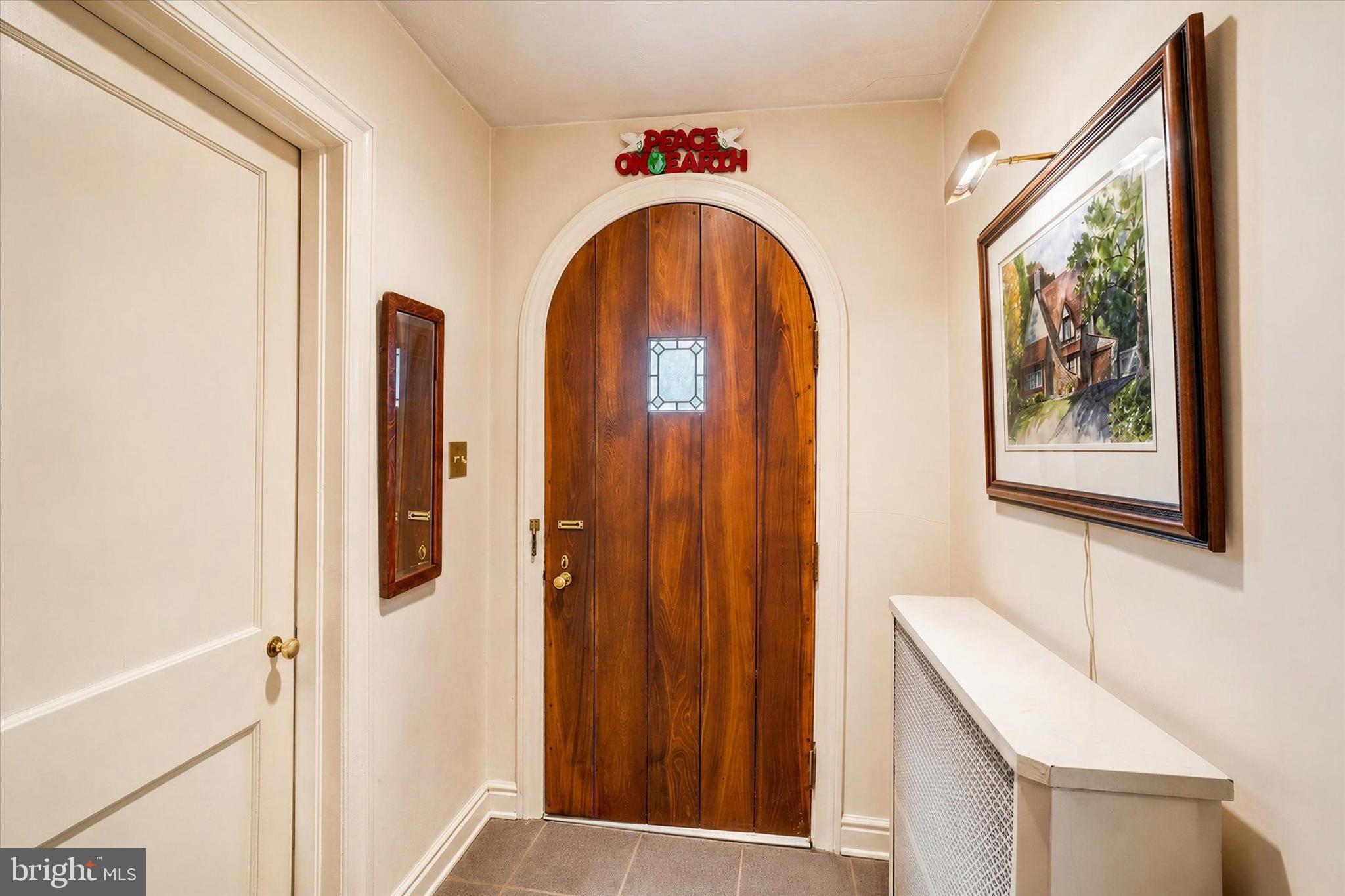 ELMWOOD - Residential