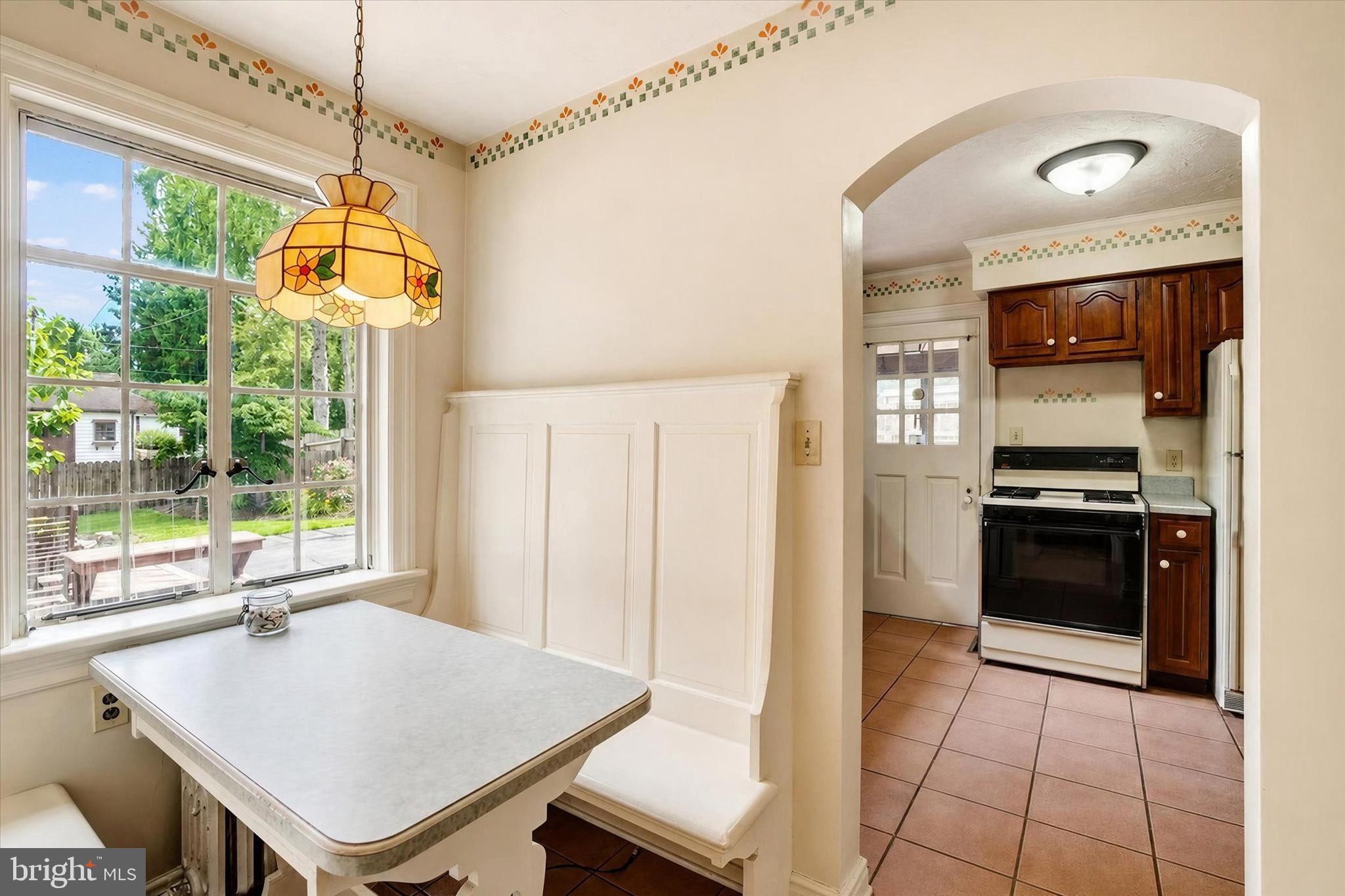 ELMWOOD - Residential