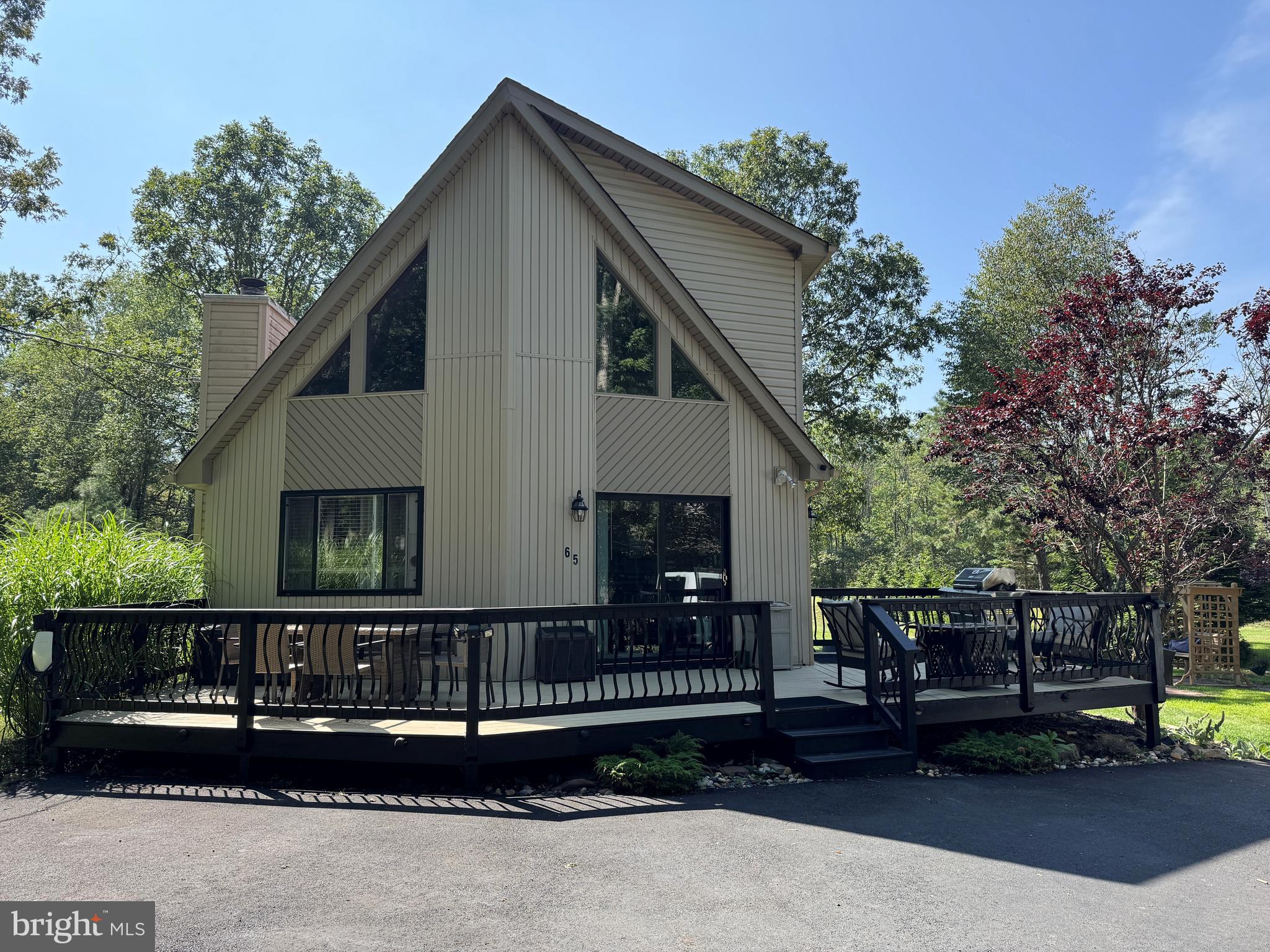 TOWAMENSING TRAILS - Residential